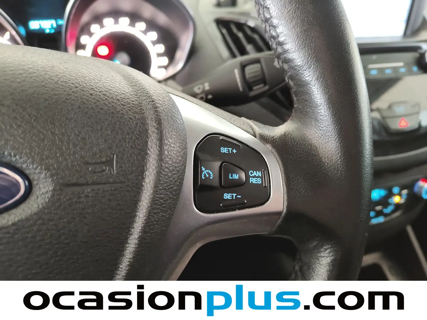 Foto Ford Tourneo Courier Ford Tourneo Courier 1.5 TDCi Titanium (100 CV)