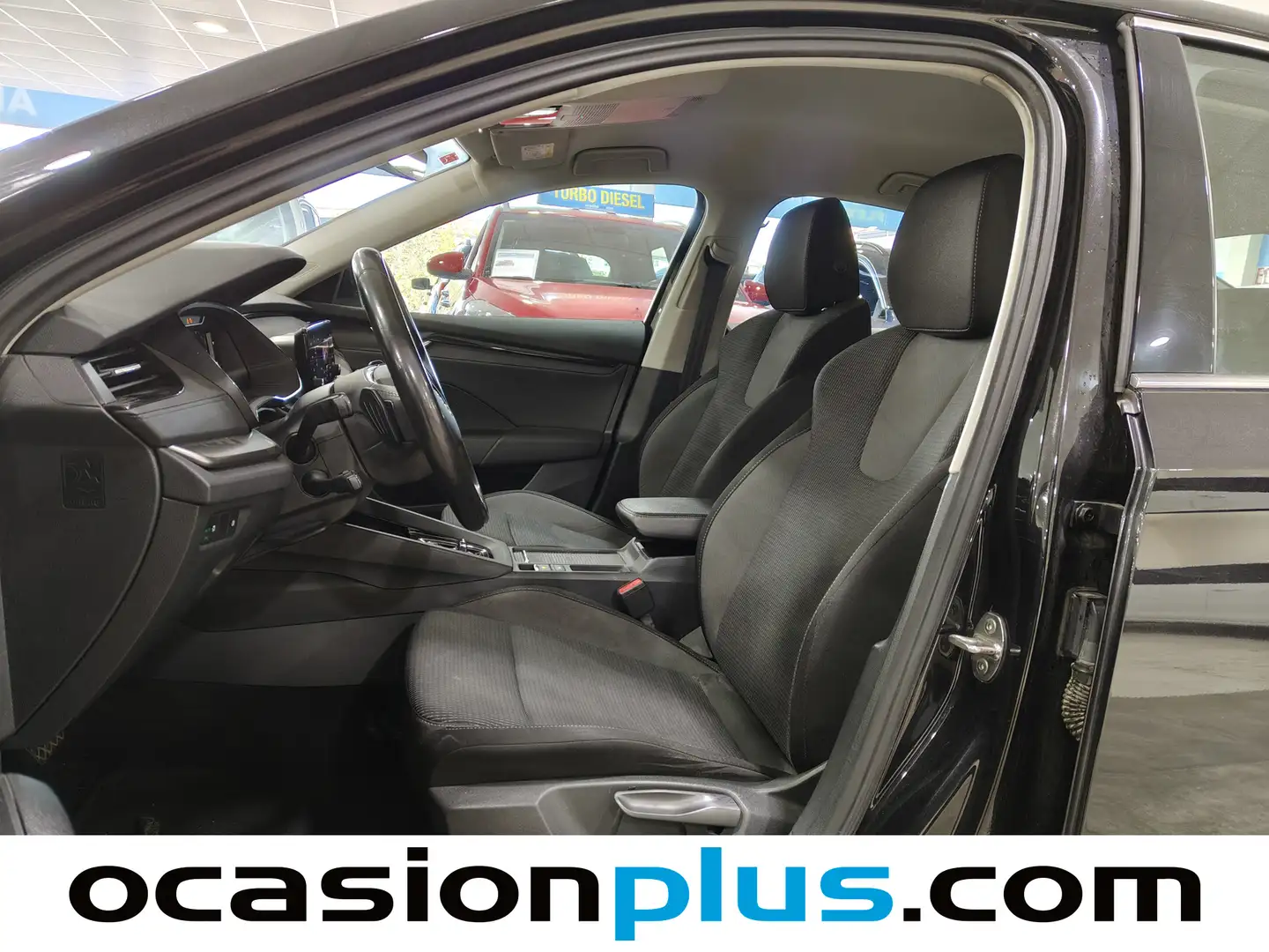 Foto Skoda Octavia Skoda Octavia 2.0 TDI Ambition DSG (150 CV)