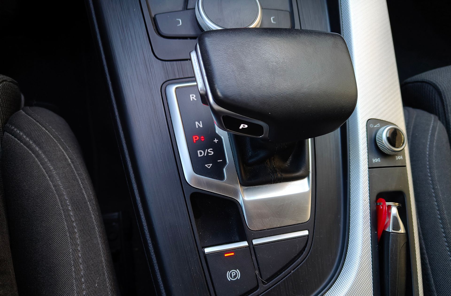 Audi A4 S line 35 TDI S tronic - foto 5