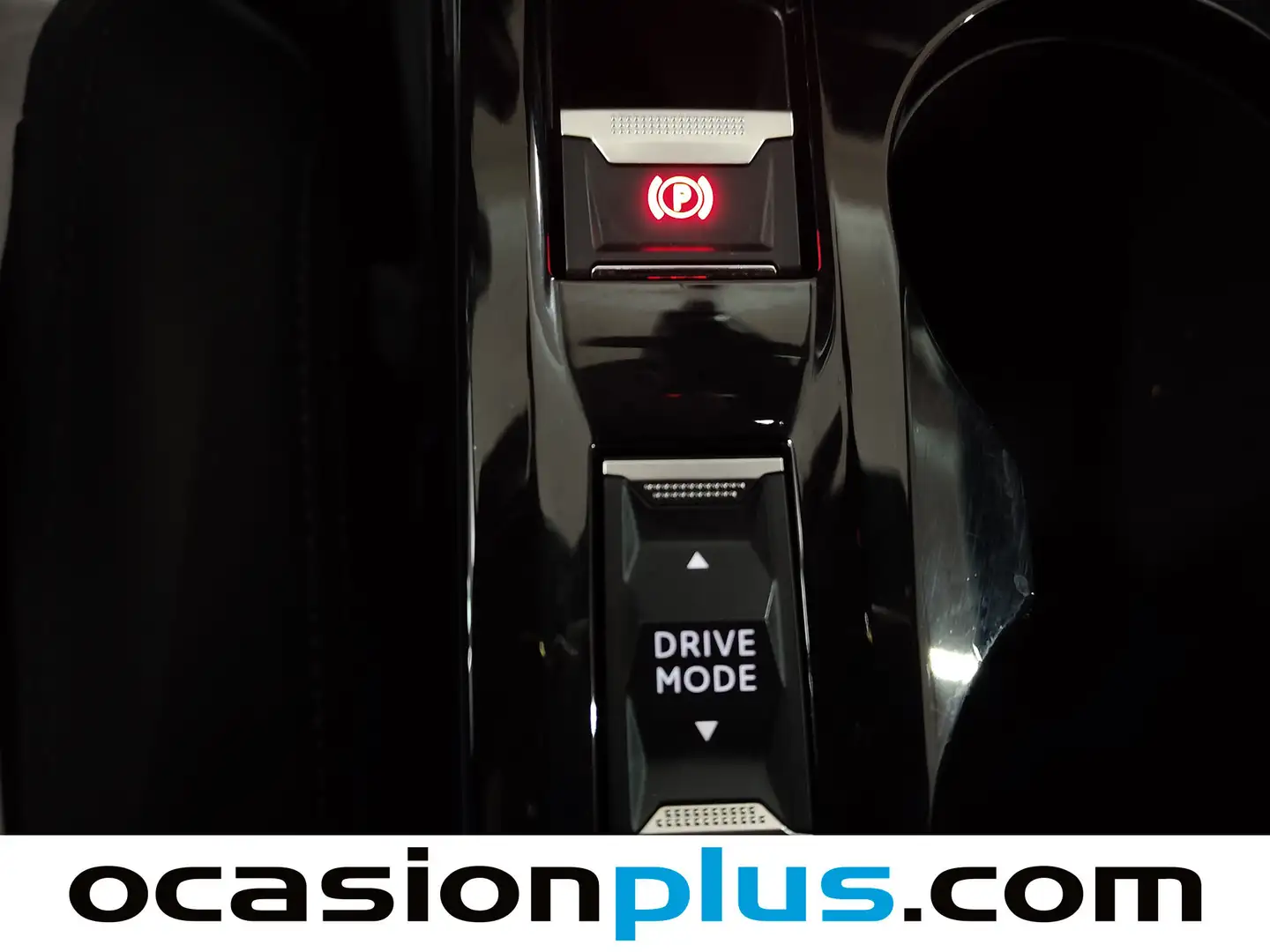 Foto Peugeot 2008 Peugeot 2008 BlueHDi 130 S&S GT EAT8  (130 CV)