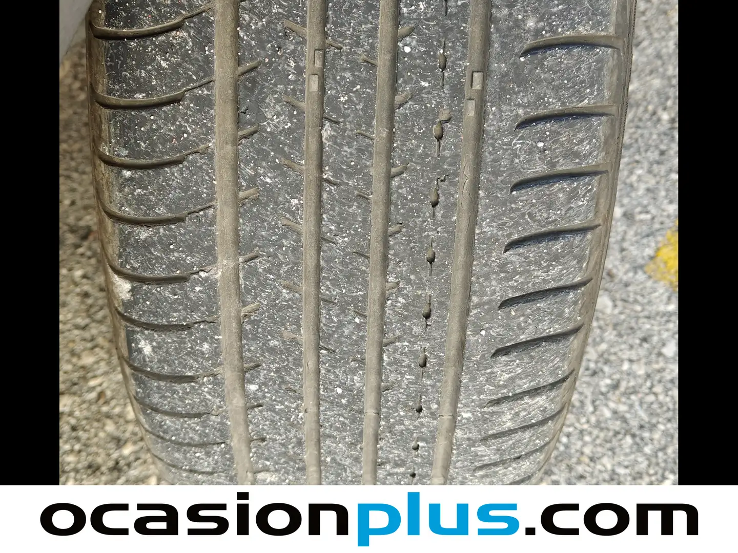 Foto Peugeot 5008 Peugeot 5008 PureTech 130 S&S Allure Pack EAT8 (130 CV)