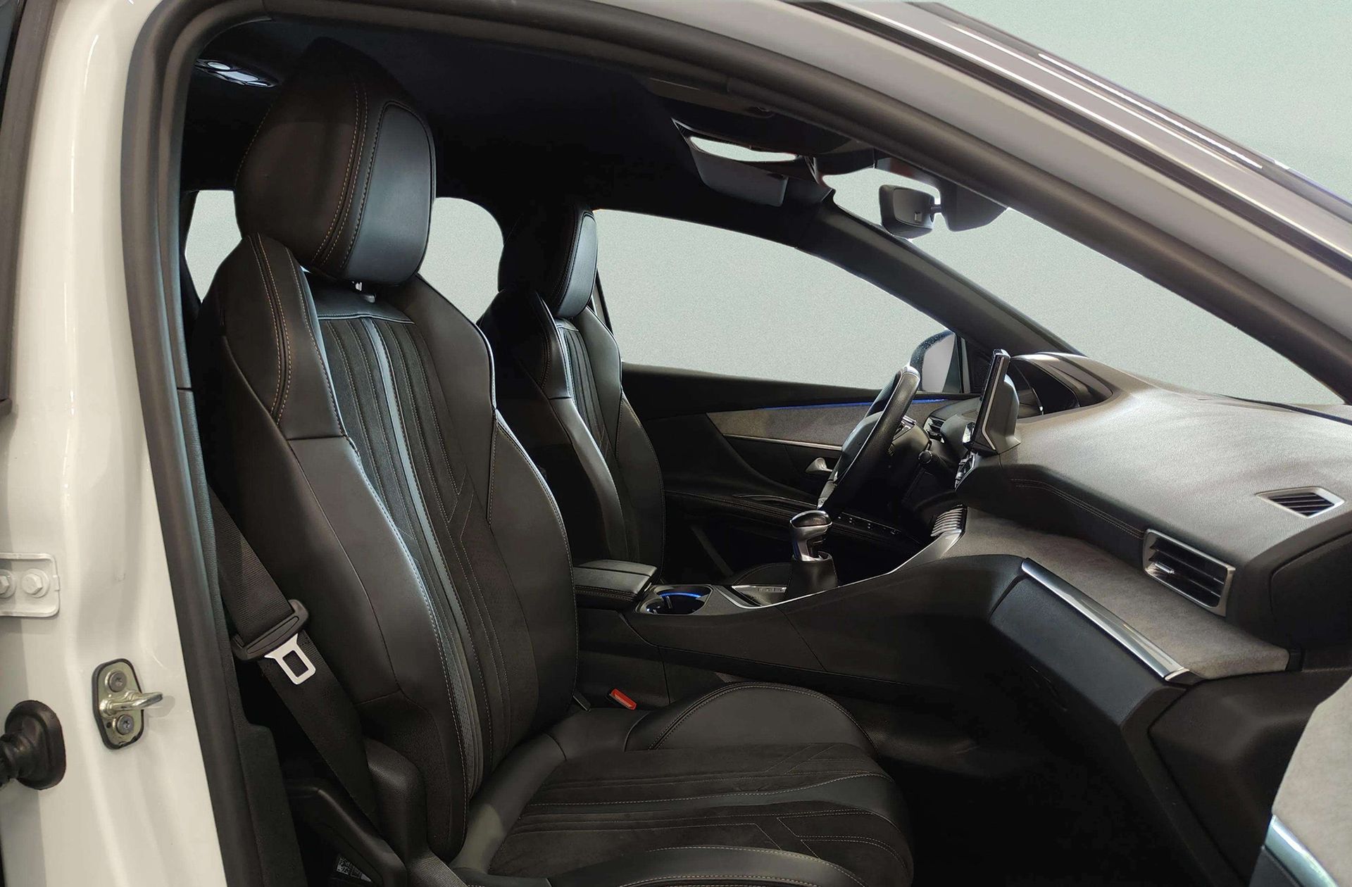 Peugeot 5008 PureTech 130 GT 7 plazas - foto 22