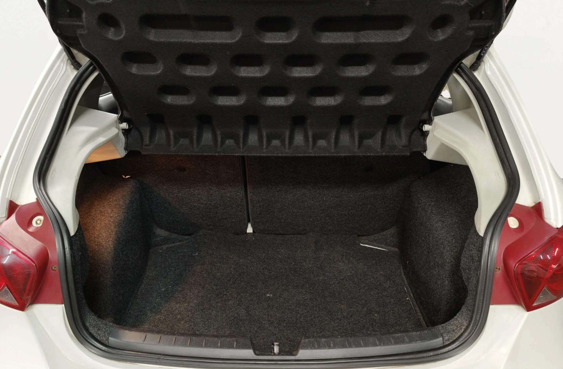 SEAT Ibiza 1.6 TDI DPF Style - foto 13