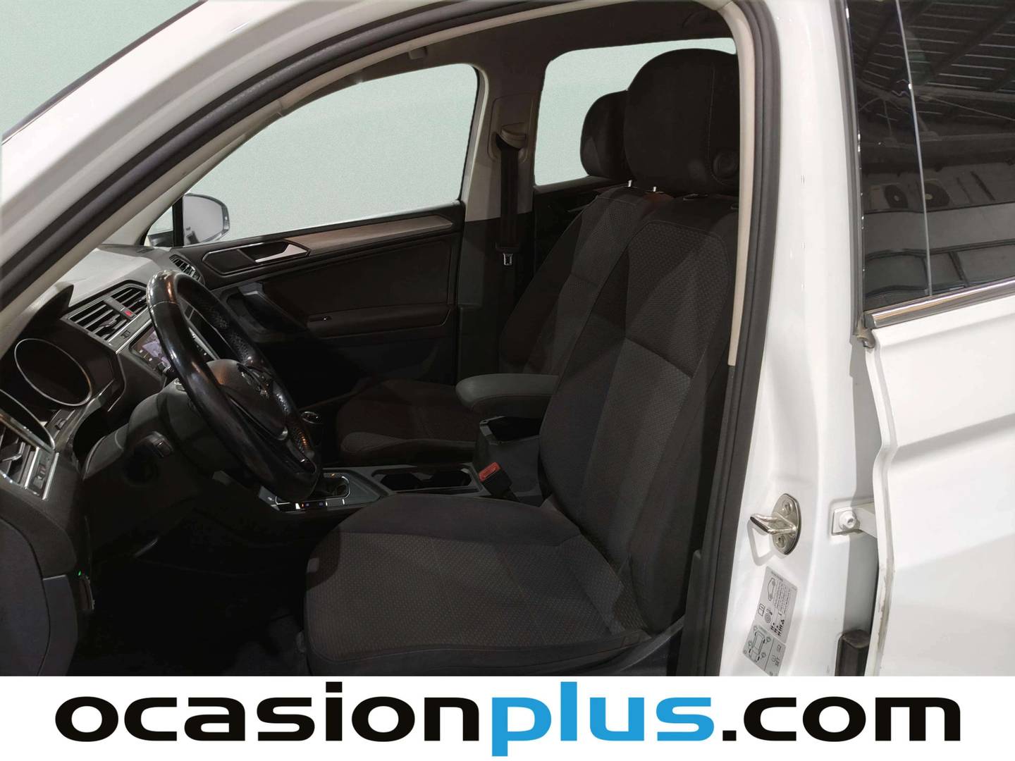 Foto asientos delanteros Volkswagen Tiguan Allspace Volkswagen Tiguan Allspace Advance 2.0 TDI (150 CV) 7 PLAZAS