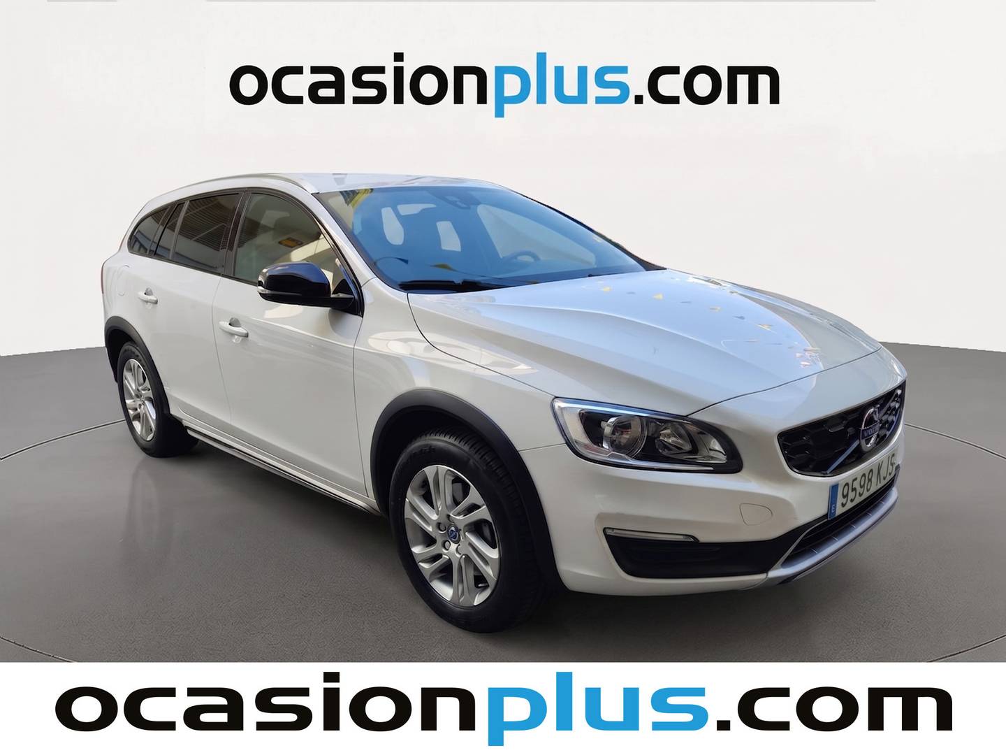Foto delantera Volvo V60 Cross Country Volvo V60 Cross Country D3 Momentum (150 CV) derecha
