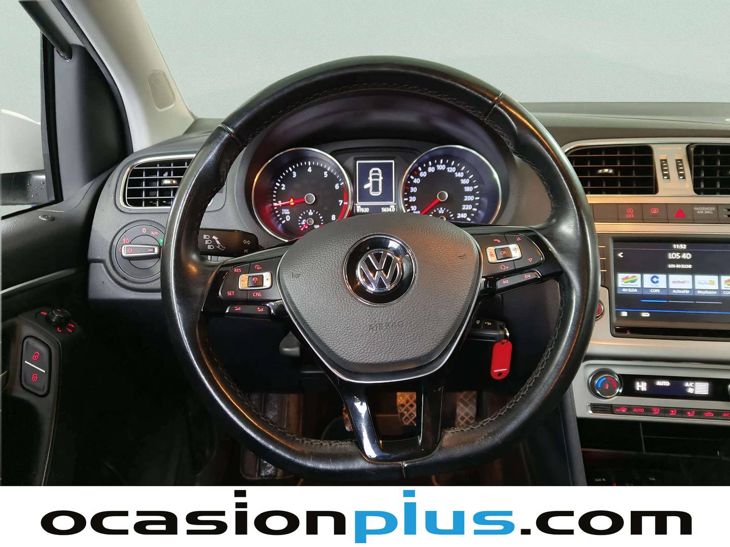 Equipamiento del Volkswagen Polo Volkswagen Polo Sport 1.2 TSI BMT (90 CV)