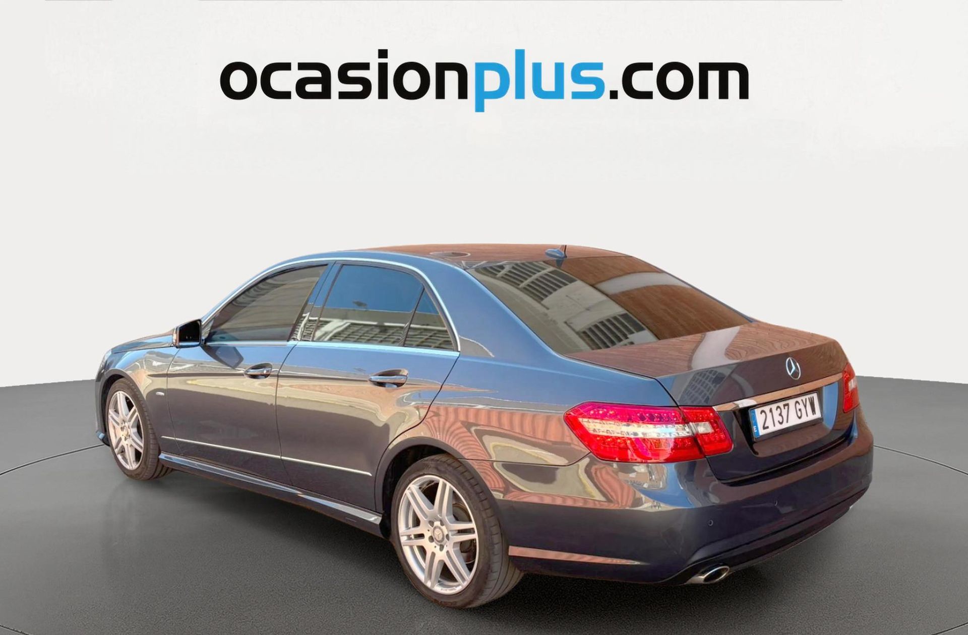Mercedes-Benz Clase E E 220 CDI Blue Efficiency Avantgarde Pack AMG - foto 3