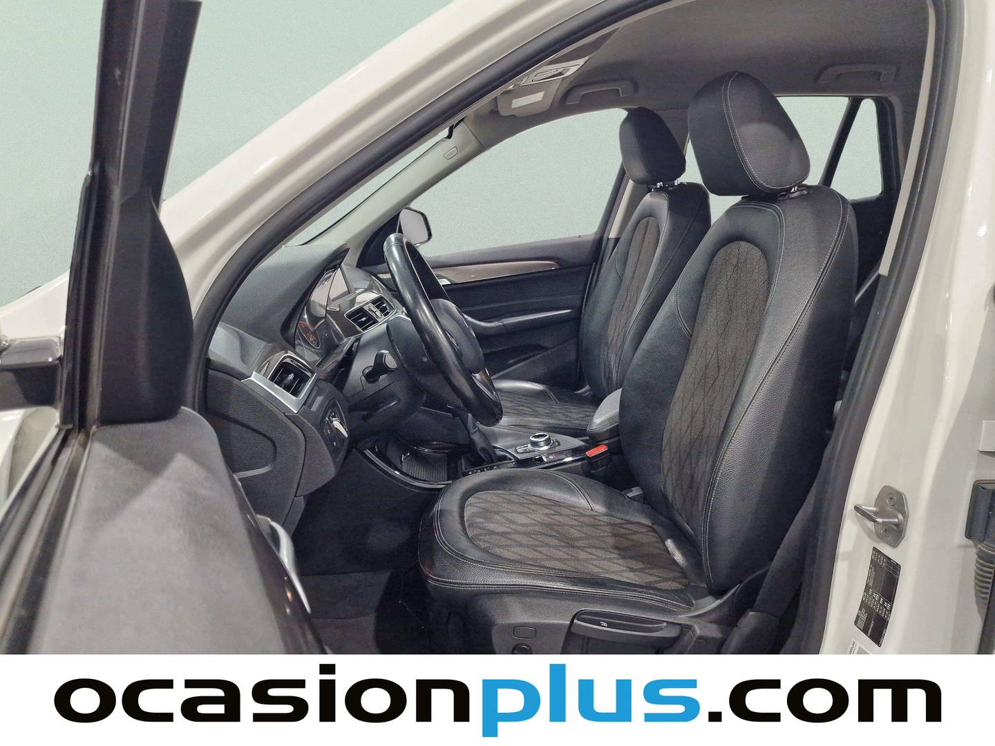 Foto asientos delanteros BMW X1 BMW X1 sDrive18d (150 CV)