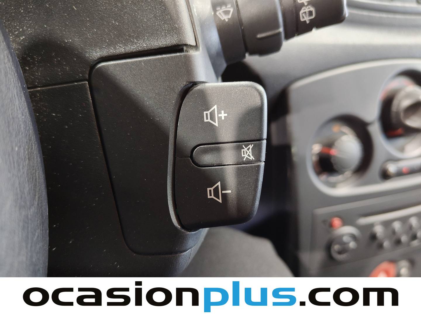 Renault Clio RENAULT Nuevo Clio Grand Tour Authentique 1.2 16v 75 eco2 ( 75 cv ) al mejor precio