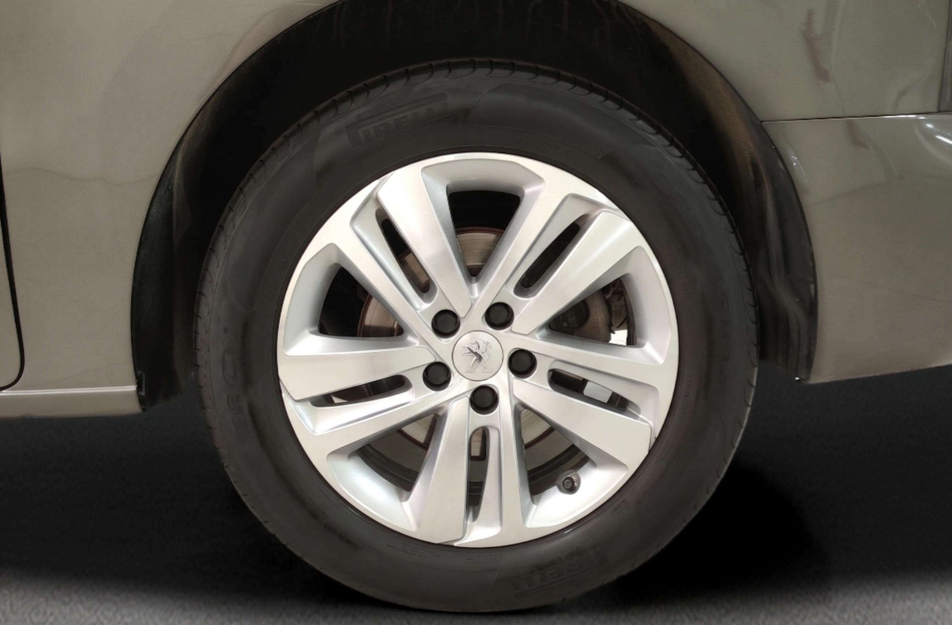 Peugeot Traveller BlueHDi 150 Active Standard 8 plazas - foto 35