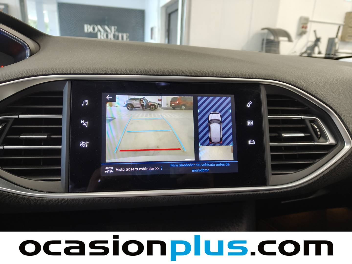 Foto Peugeot 308 Peugeot 308 PureTech 130 Allure (130 CV)