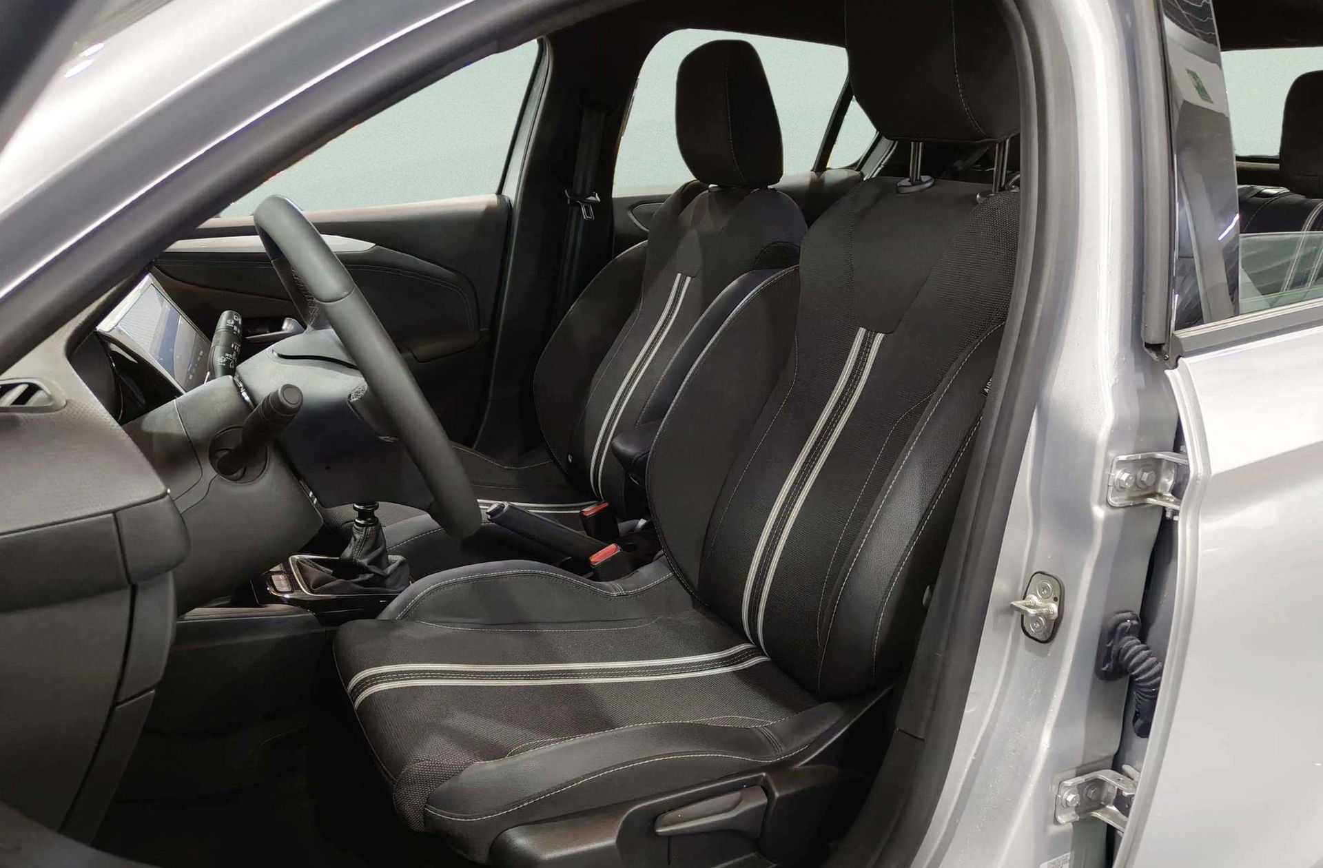 Opel Corsa 1.2T XHL GS - foto 10