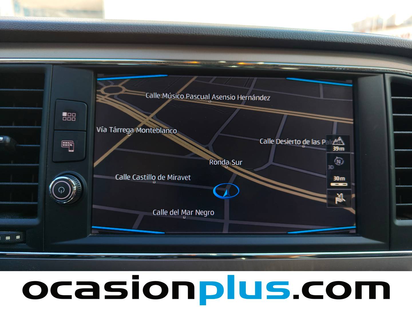 Equipamiento del Seat León Seat León 1.2 TSI S&S Style Visio Nav (110 CV)