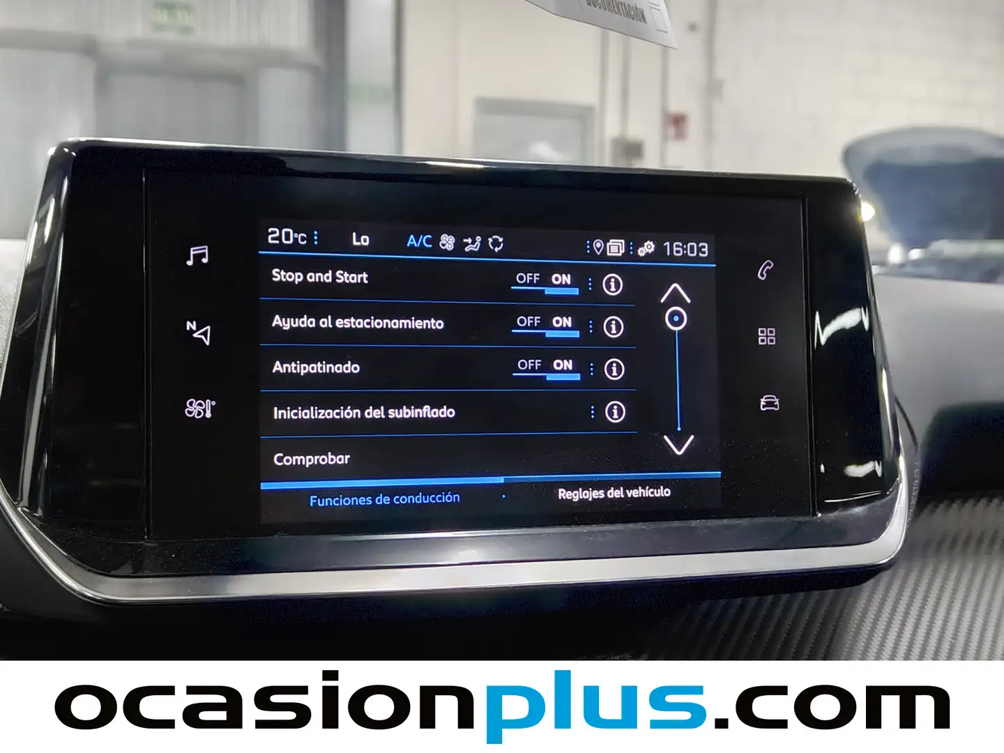 Foto Peugeot 2008 Peugeot 2008 PureTech 130 S&S Allure (130 CV)