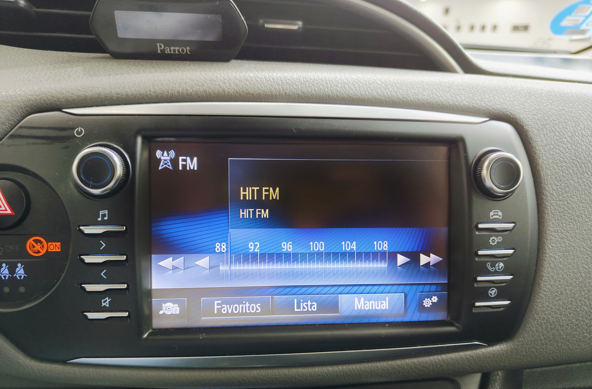 Toyota Yaris 1.5 Hybrid Active - foto 30