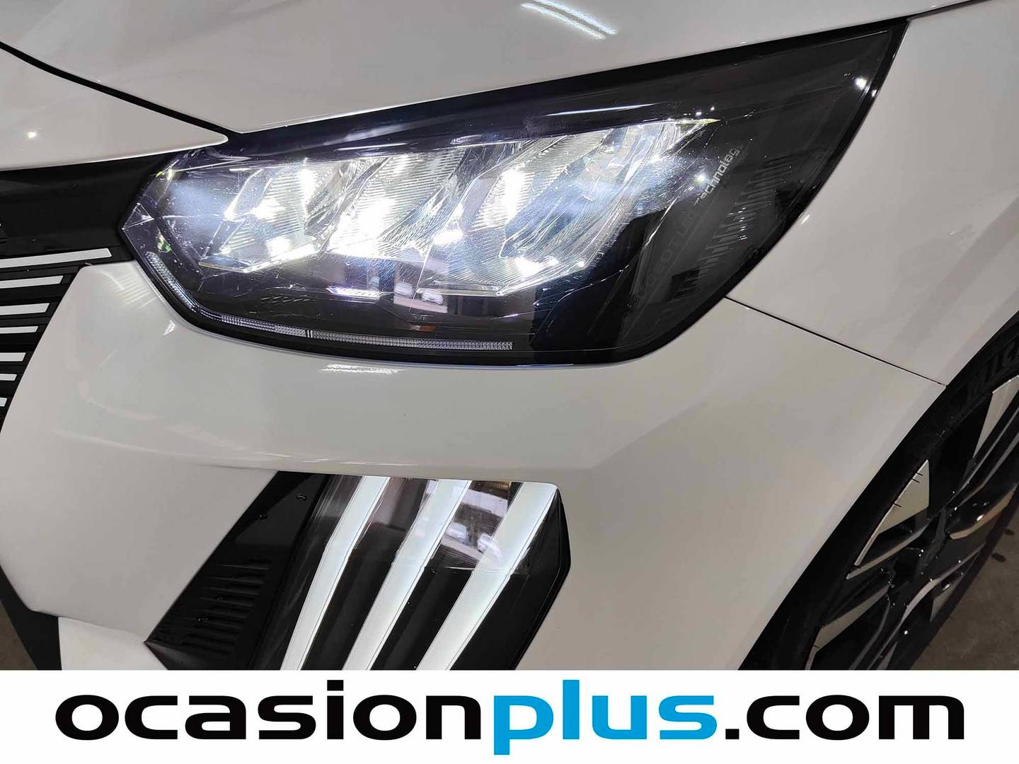 Foto Peugeot 208 Peugeot 208 PureTech 100 Allure 100 CV)