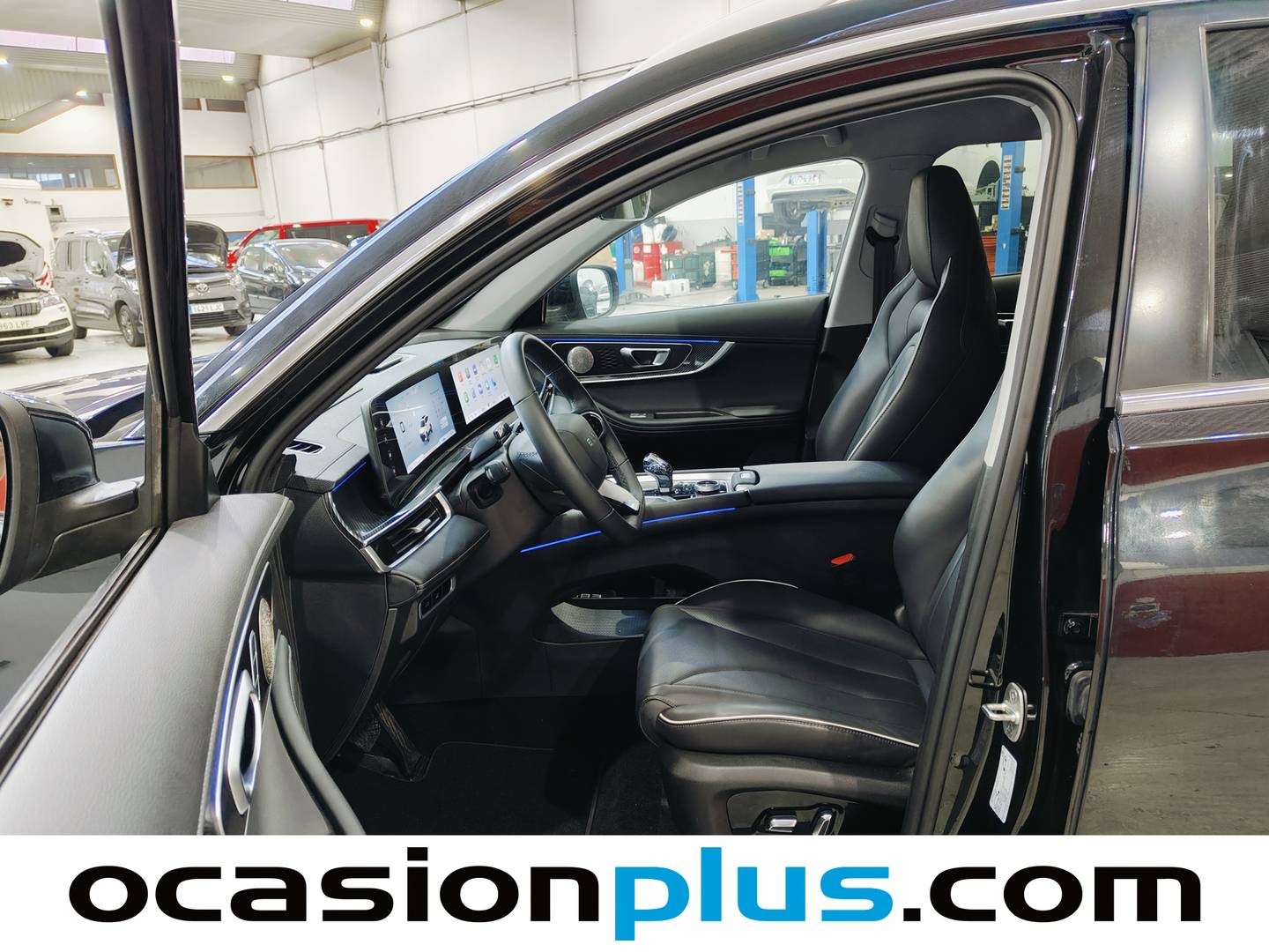 Foto asientos delanteros EBRO S700 EBRO S700 1.6 TGDI Luxury 7 DCT (147 CV)