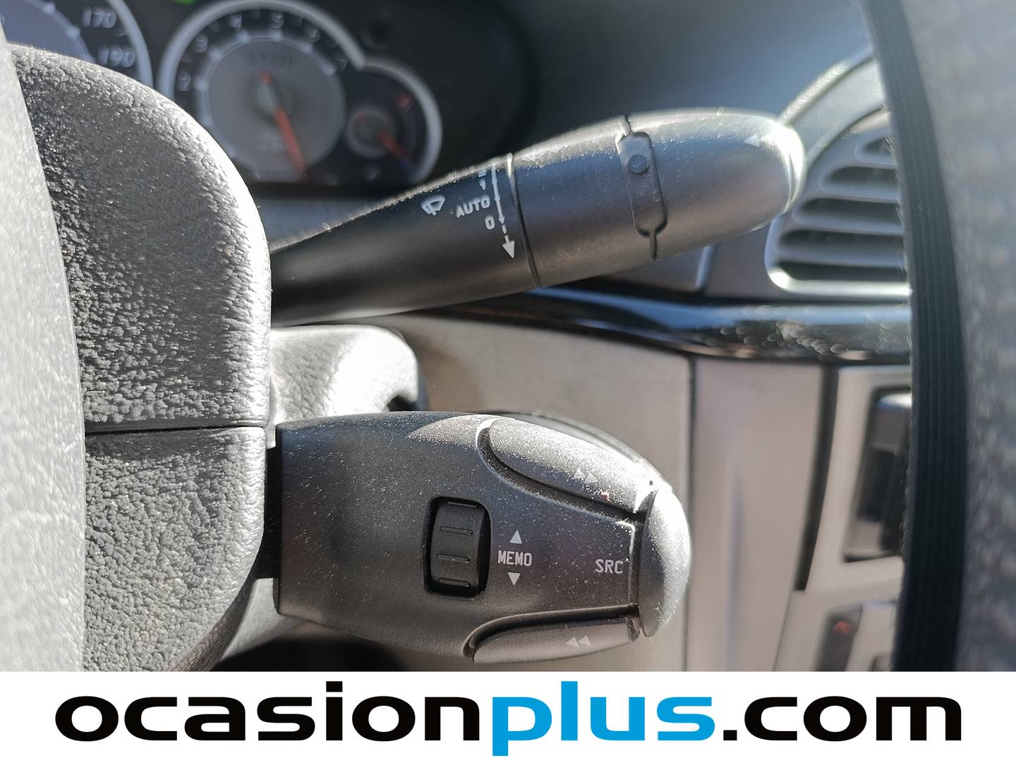 Equipamiento del Citroën C5 Citroën C5 1.6 HDI SX (110 CV)