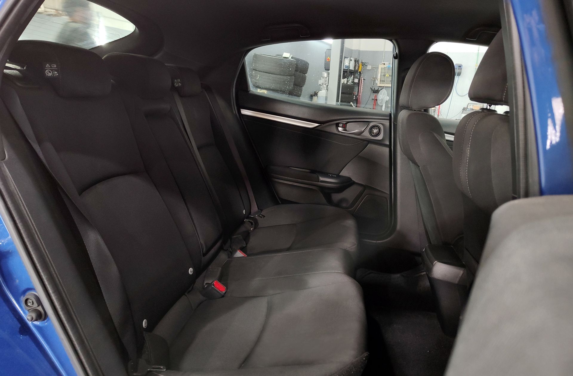 Honda Civic 1.0 I-VTEC Turbo Elegance Nav - foto 18