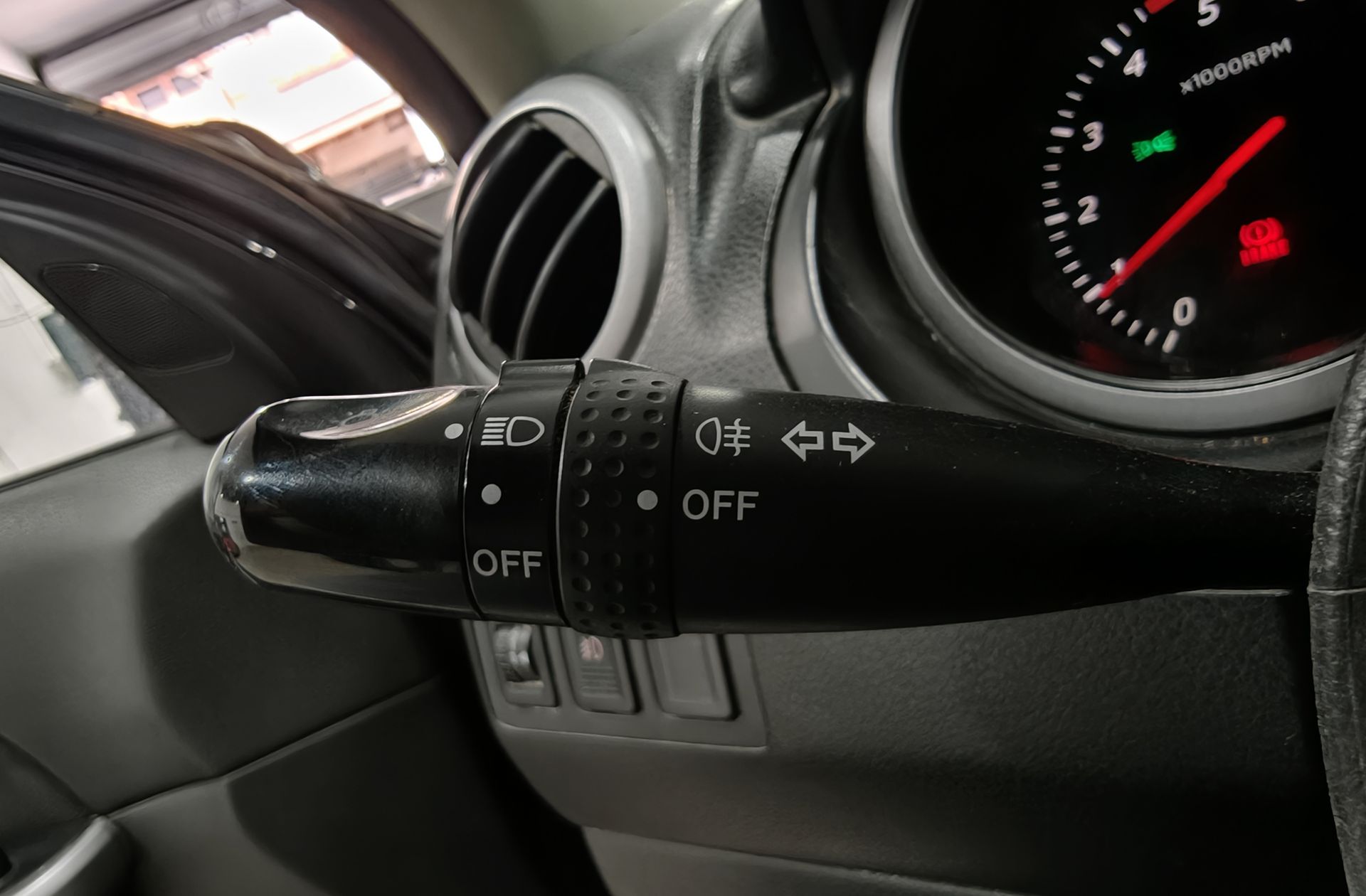 Suzuki Grand Vitara 1.9 Ddis JLX-A - foto 20
