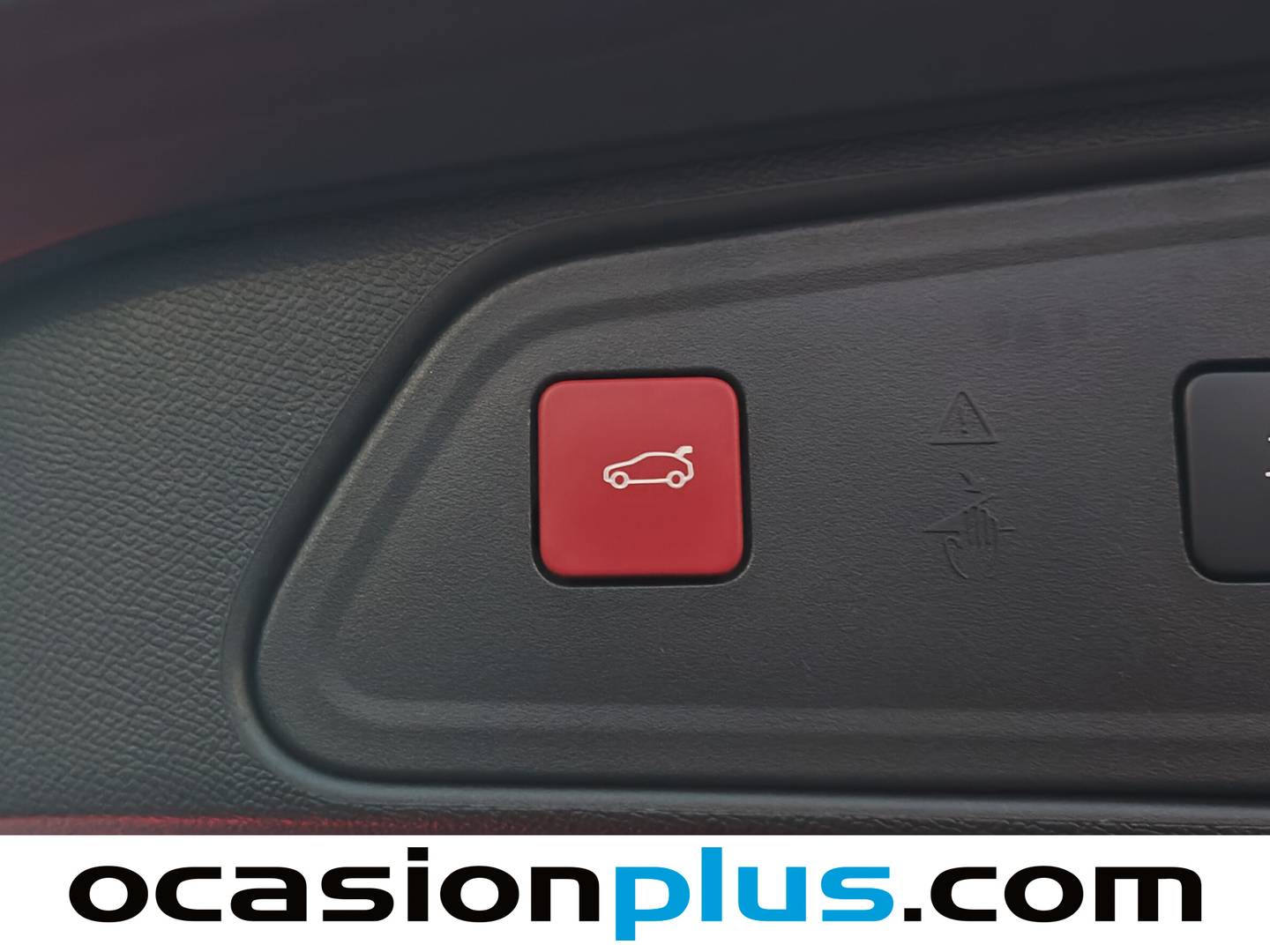 Foto Peugeot 3008 Peugeot 3008 PureTech 130 S&S GT EAT8 (130 CV)