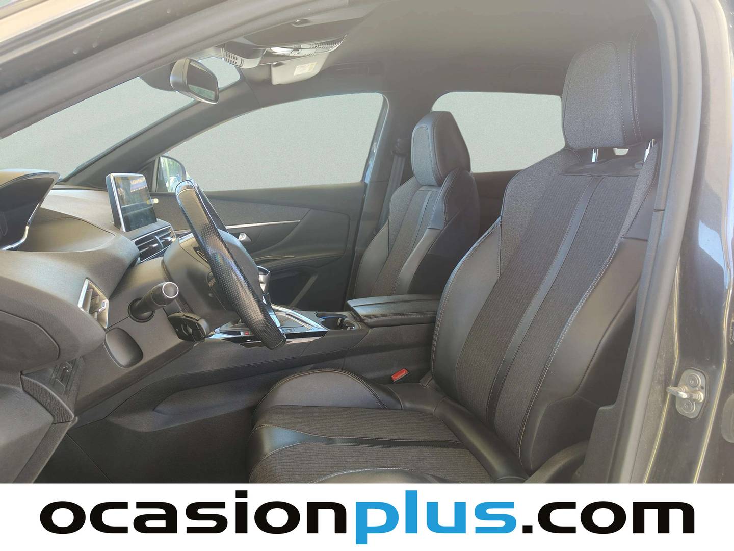 Foto asientos delanteros Peugeot 3008 Peugeot 3008 BlueHDI 130 S&S GT Line (130 CV)