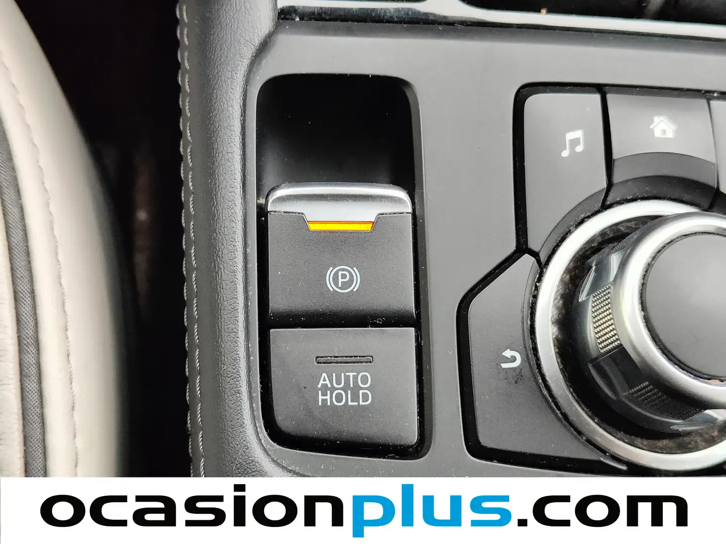 Foto Mazda CX-3 Mazda CX-3 2.0 G Zenith White 2WD AT (121 CV)