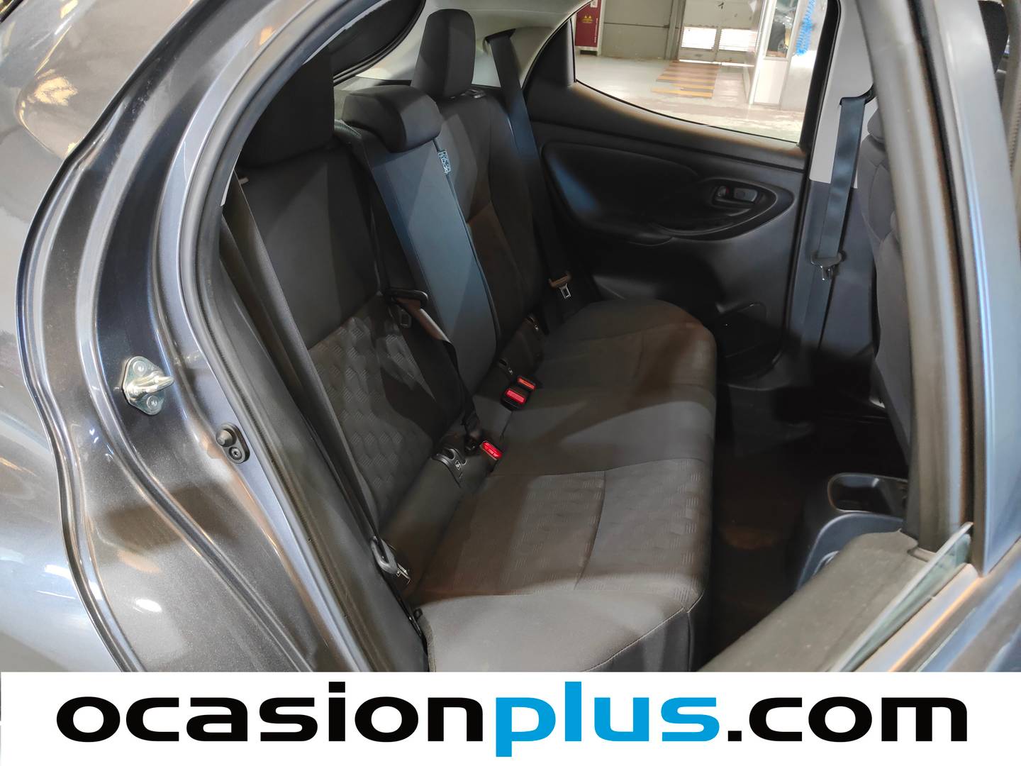 Foto Toyota Yaris Toyota Yaris 1.5 S-Edition (125 CV) siete plazas