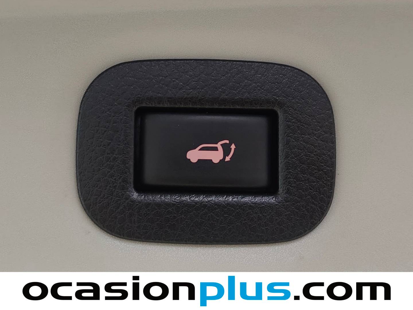 Equipamiento del Nissan X-TRAIL Nissan X-Trail DIG-T 160 Acenta DCT  (160 CV)