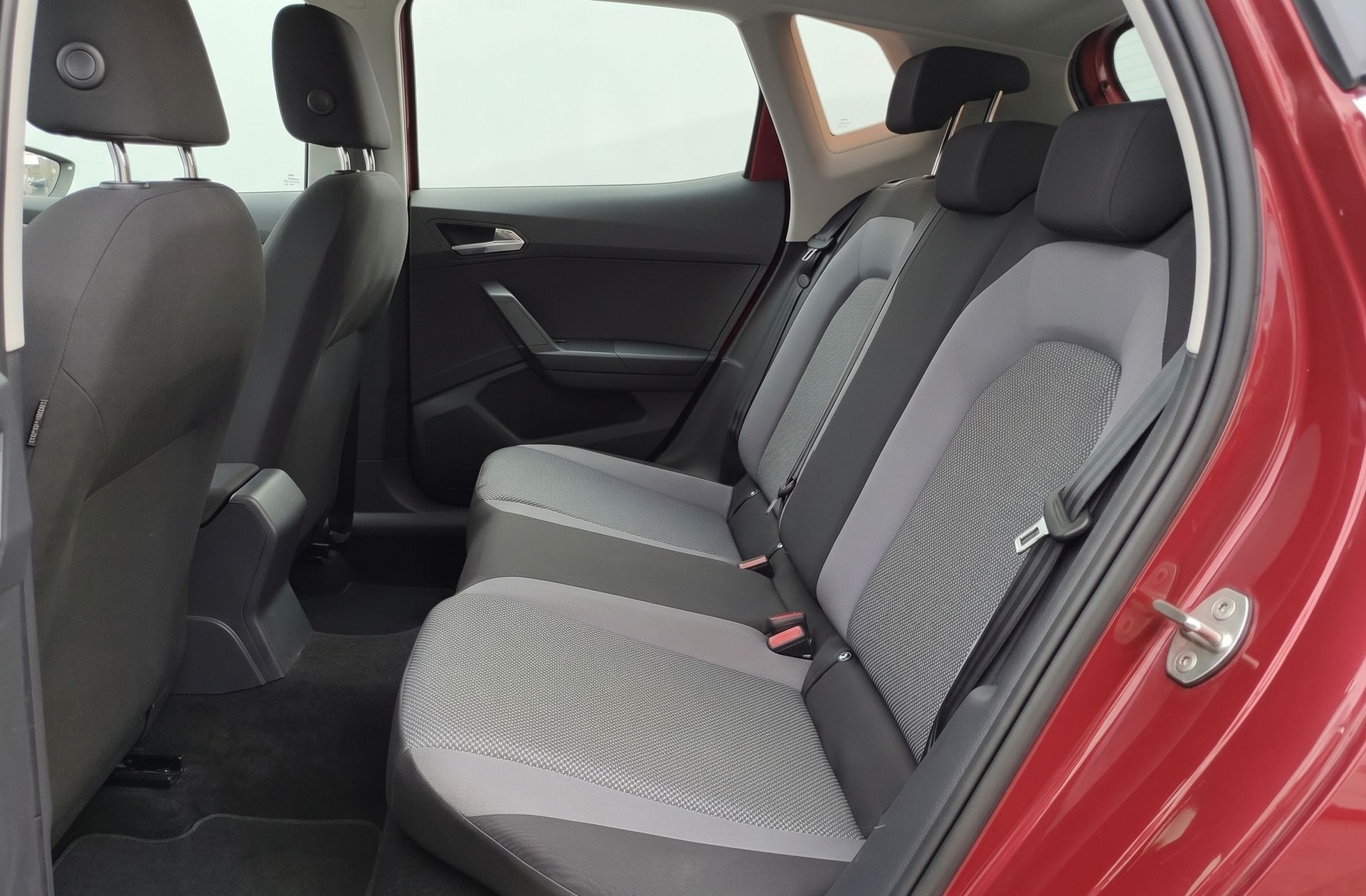 SEAT Arona 1.0 TSI Ecomotive Style - foto 10