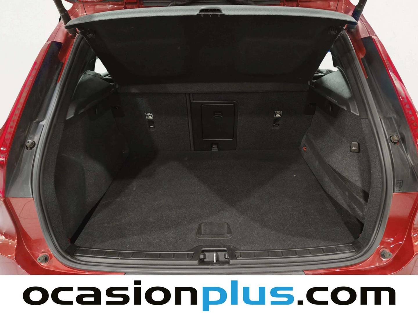 Fotos maletero Volvo XC40 Volvo XC40 D3 Business Plus (150 CV)