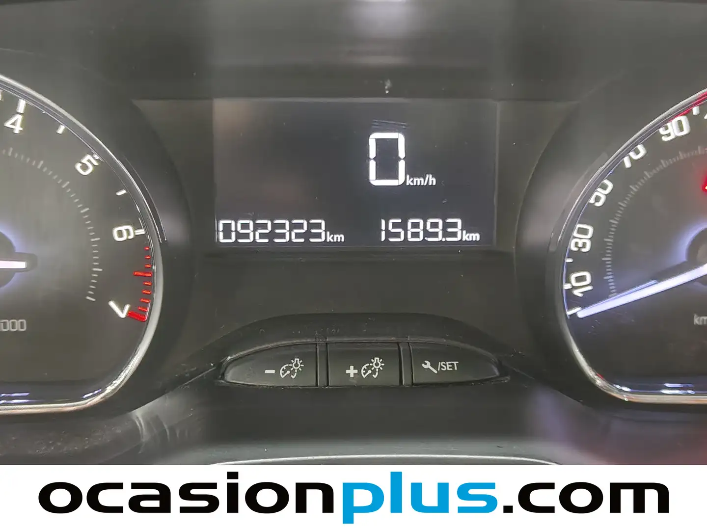 Foto Peugeot 2008 Peugeot 2008 VTI 82 Active  (82 CV)