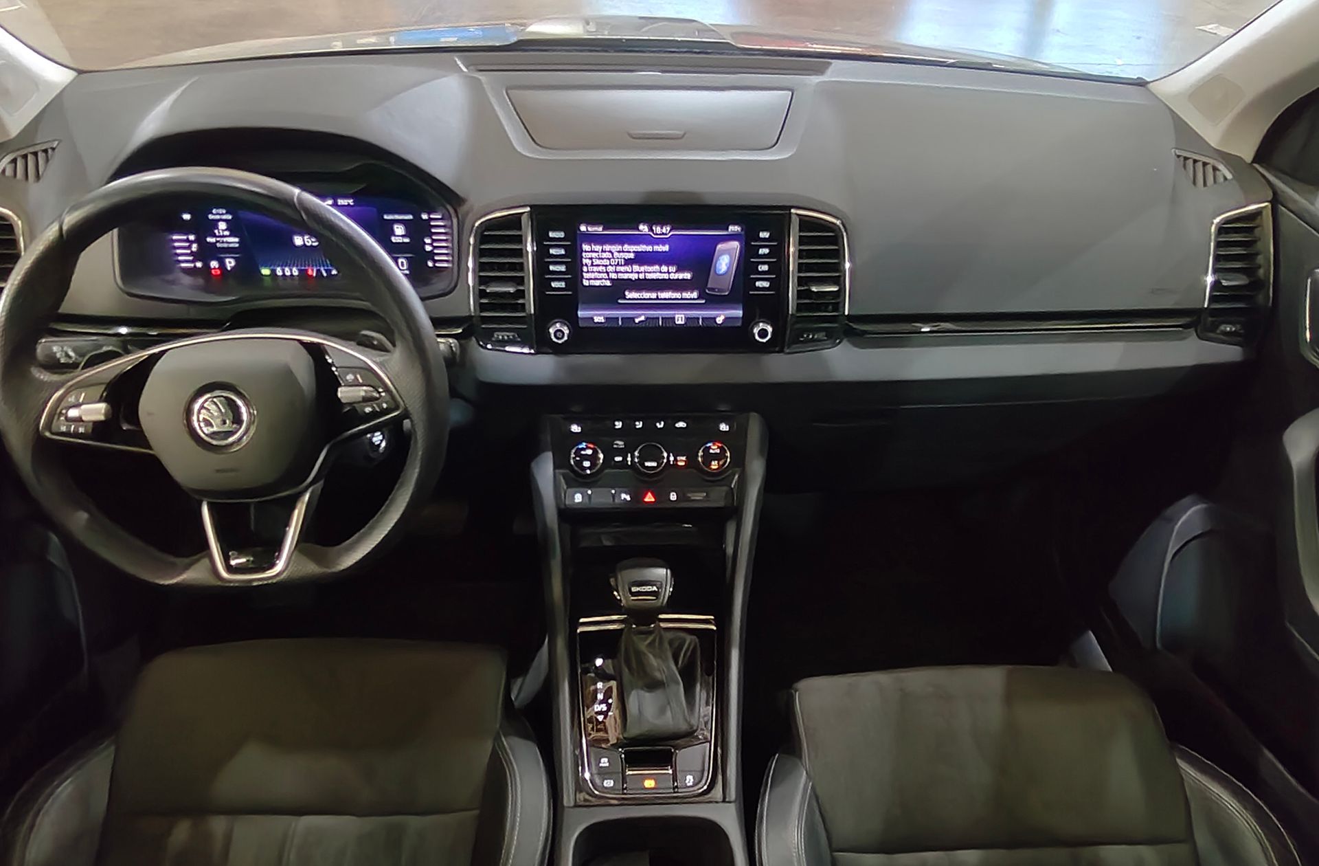 Škoda Karoq 1.5 TSI ACT Design DSG - foto 8
