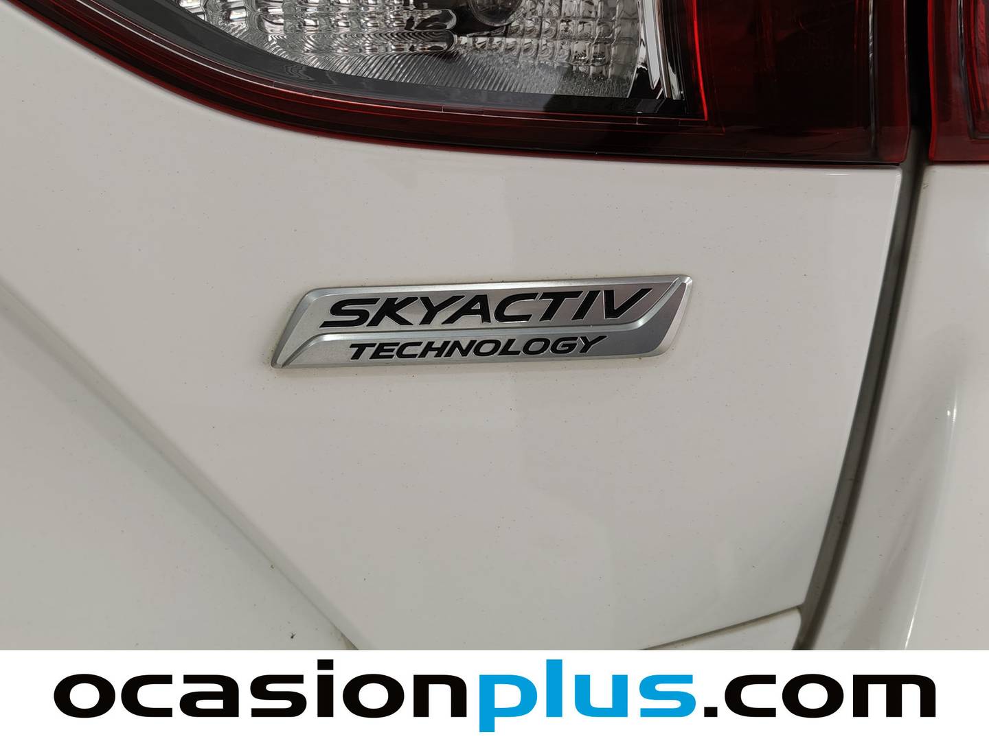 Foto Mazda Mazda3 Mazda Mazda 3 2.0 Skyactiv-G Evolution (120 CV)