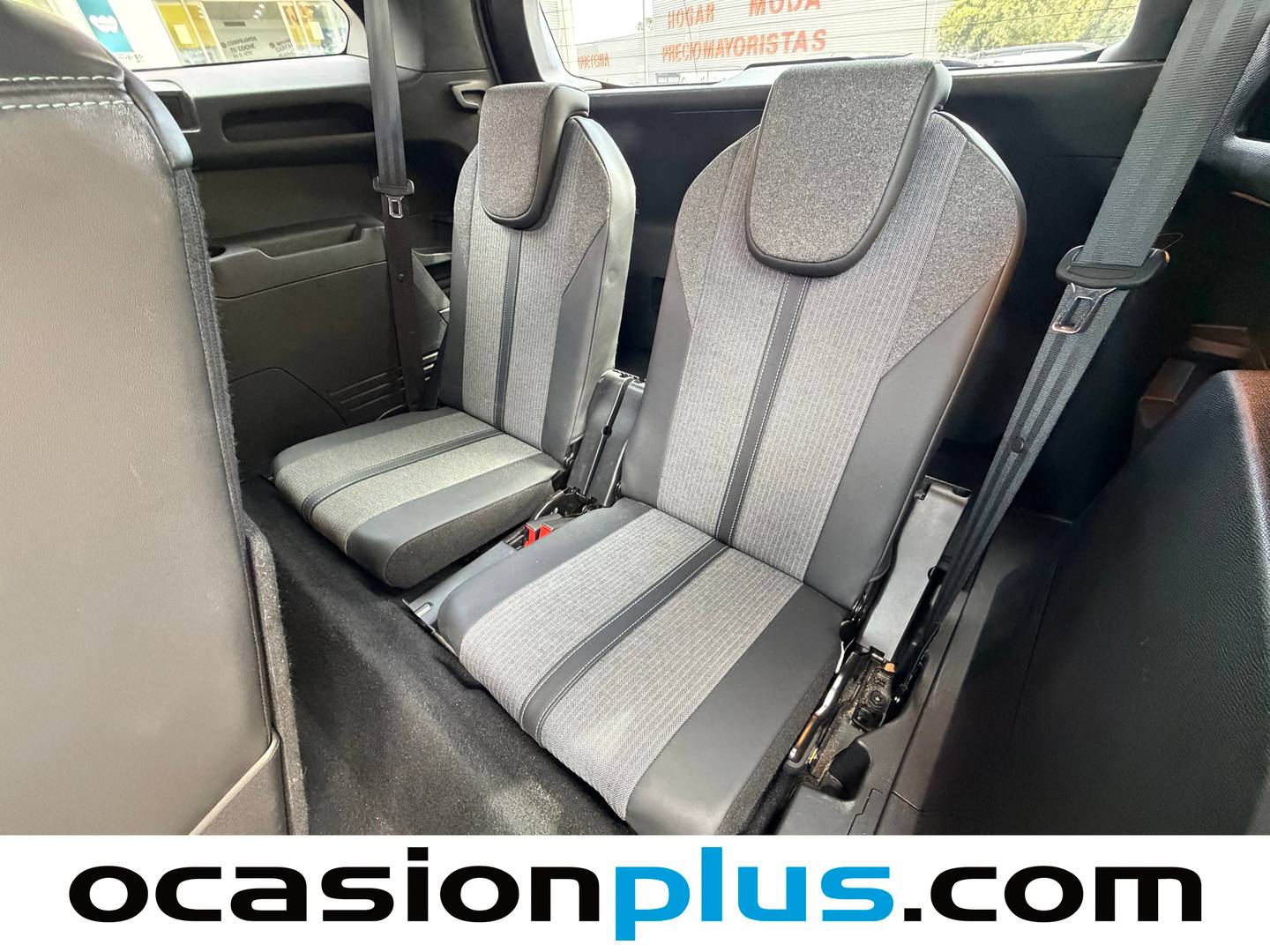 Foto asientos delanteros Peugeot 5008 Peugeot 5008 PureTech 130 S&S Allure Pack EAT8 (130 CV) 7 Plazas