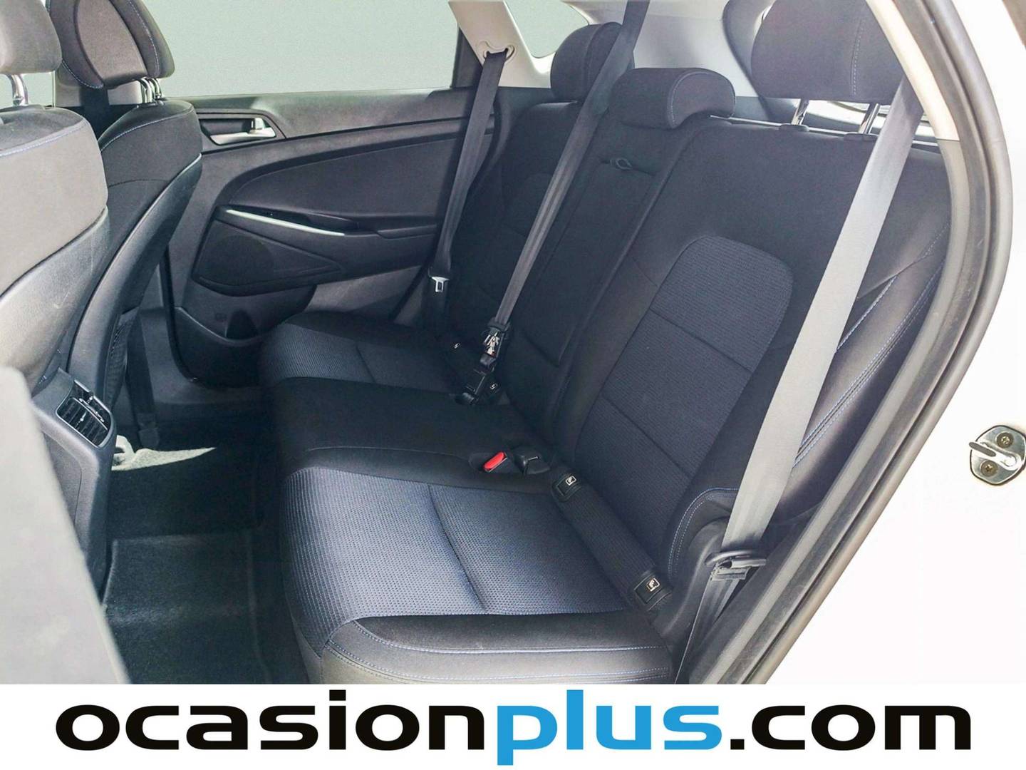 Foto asientos traseros Hyundai Tucson Hyundai Tucson 1.6 GDI BlueDrive Link 4x2 (131 CV)