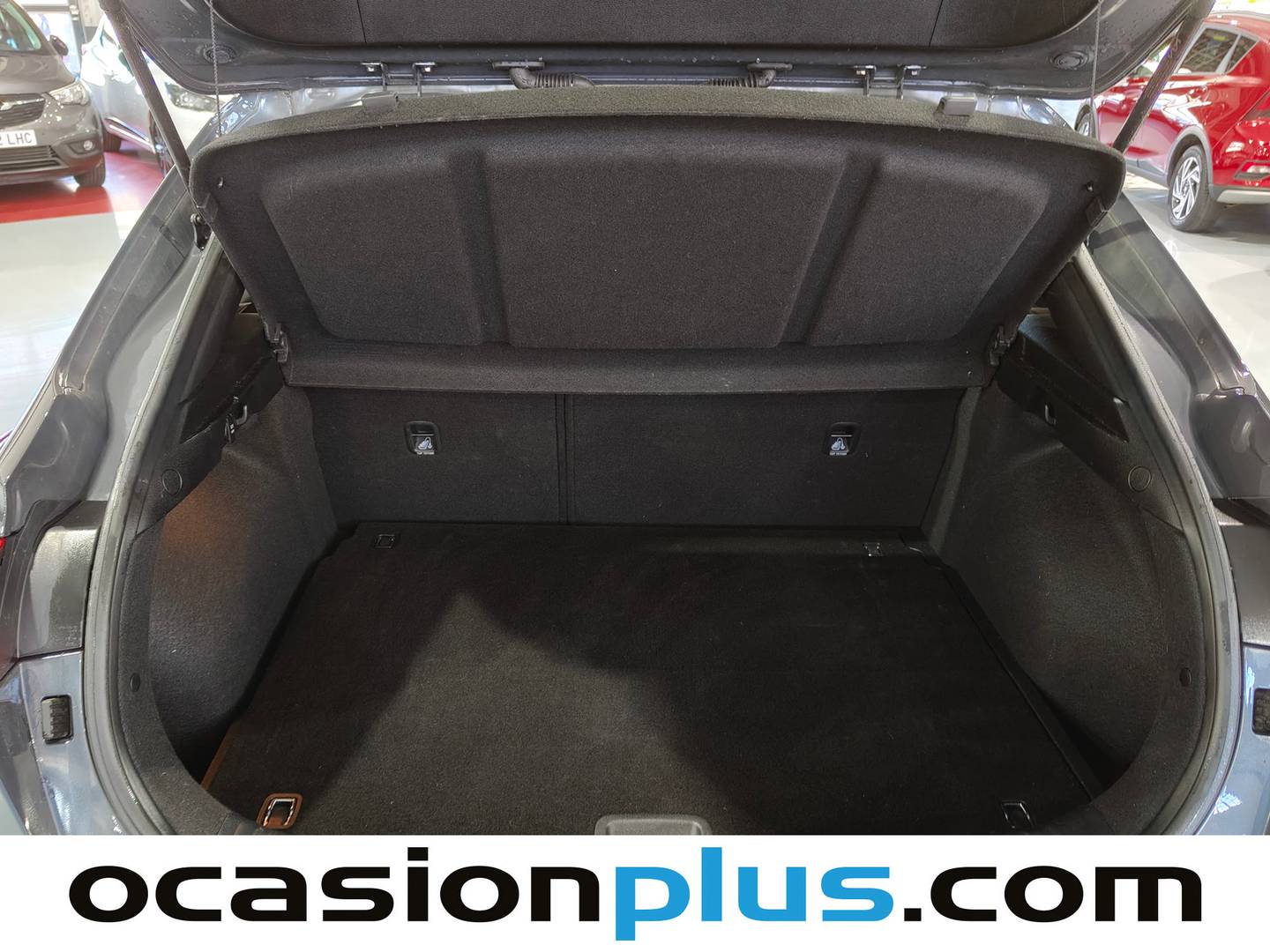 Fotos maletero KIA XCeed Kia XCeed 1.0 T-GDi Business (100 CV)