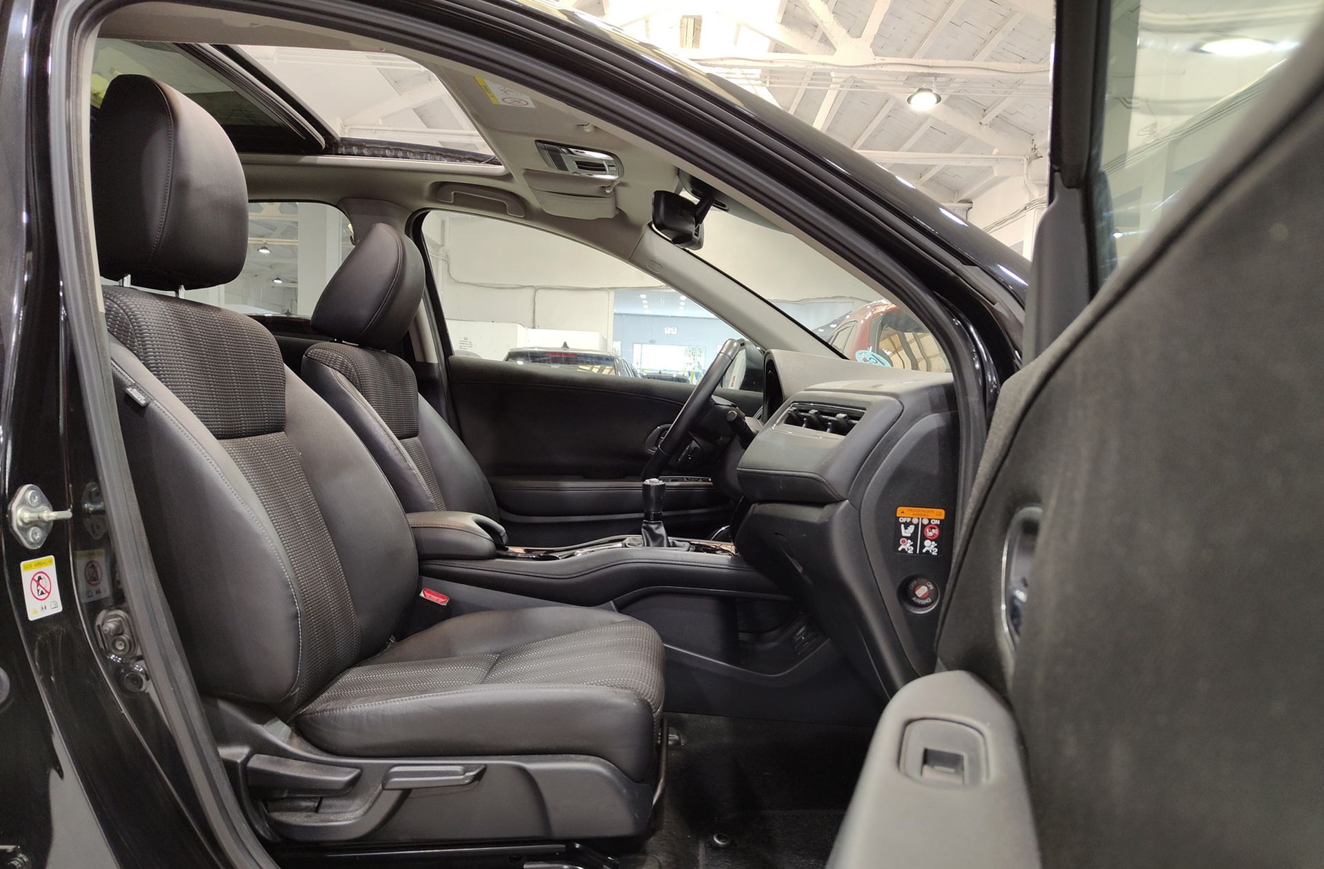 Honda HR-V 1.6 i-DTEC Executive - foto 20
