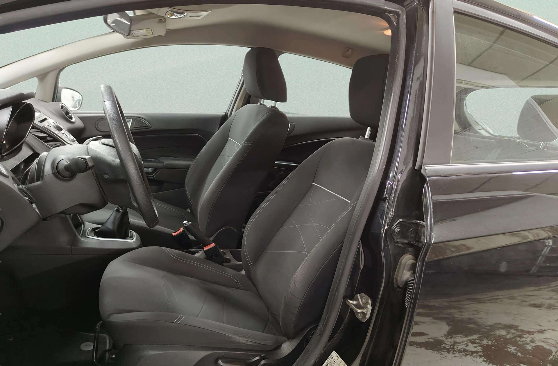Ford Fiesta 1.0 EcoBoost Trend - foto 8