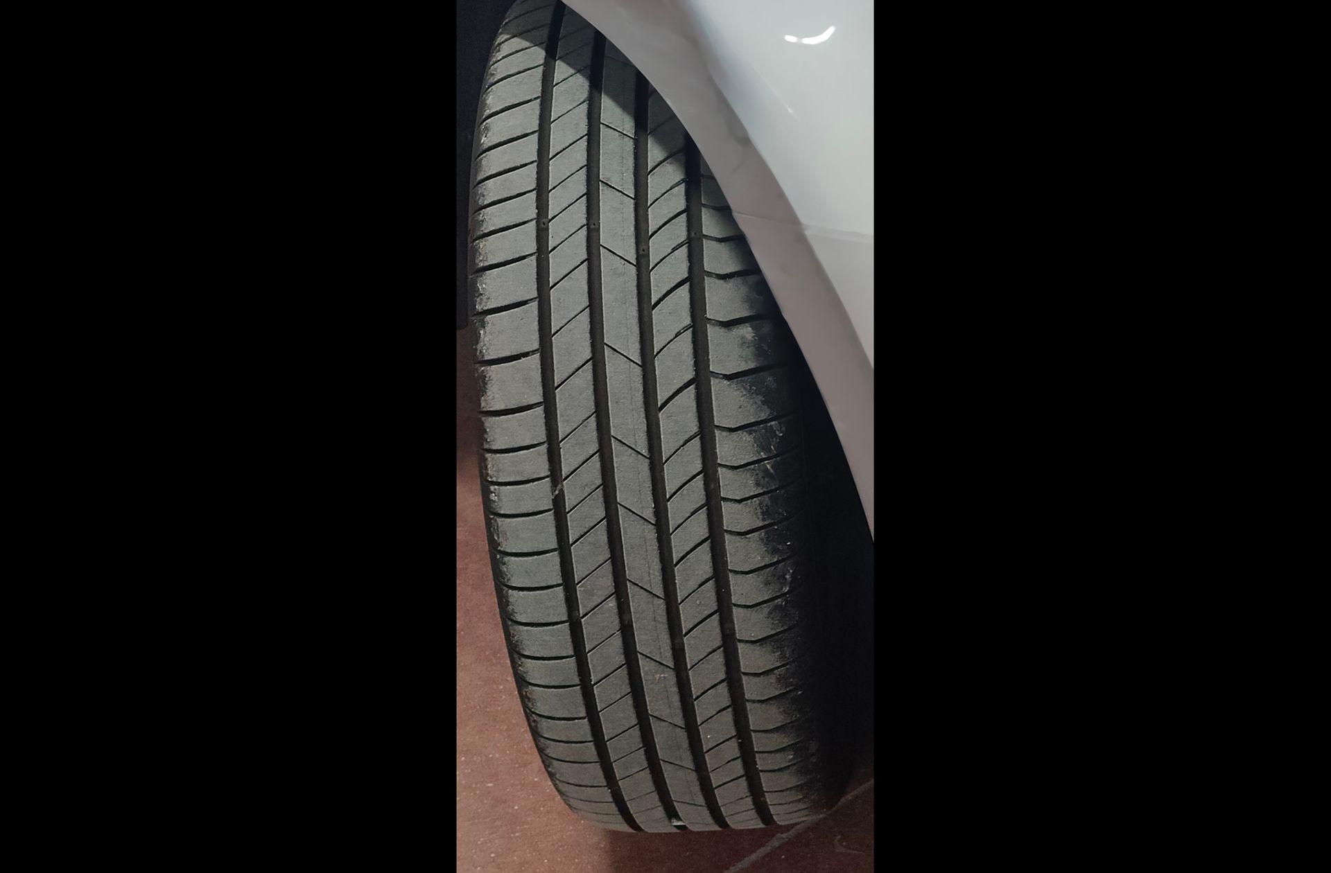 Volkswagen Touran Sport 2.0 TDI Pack R-Line - foto 38
