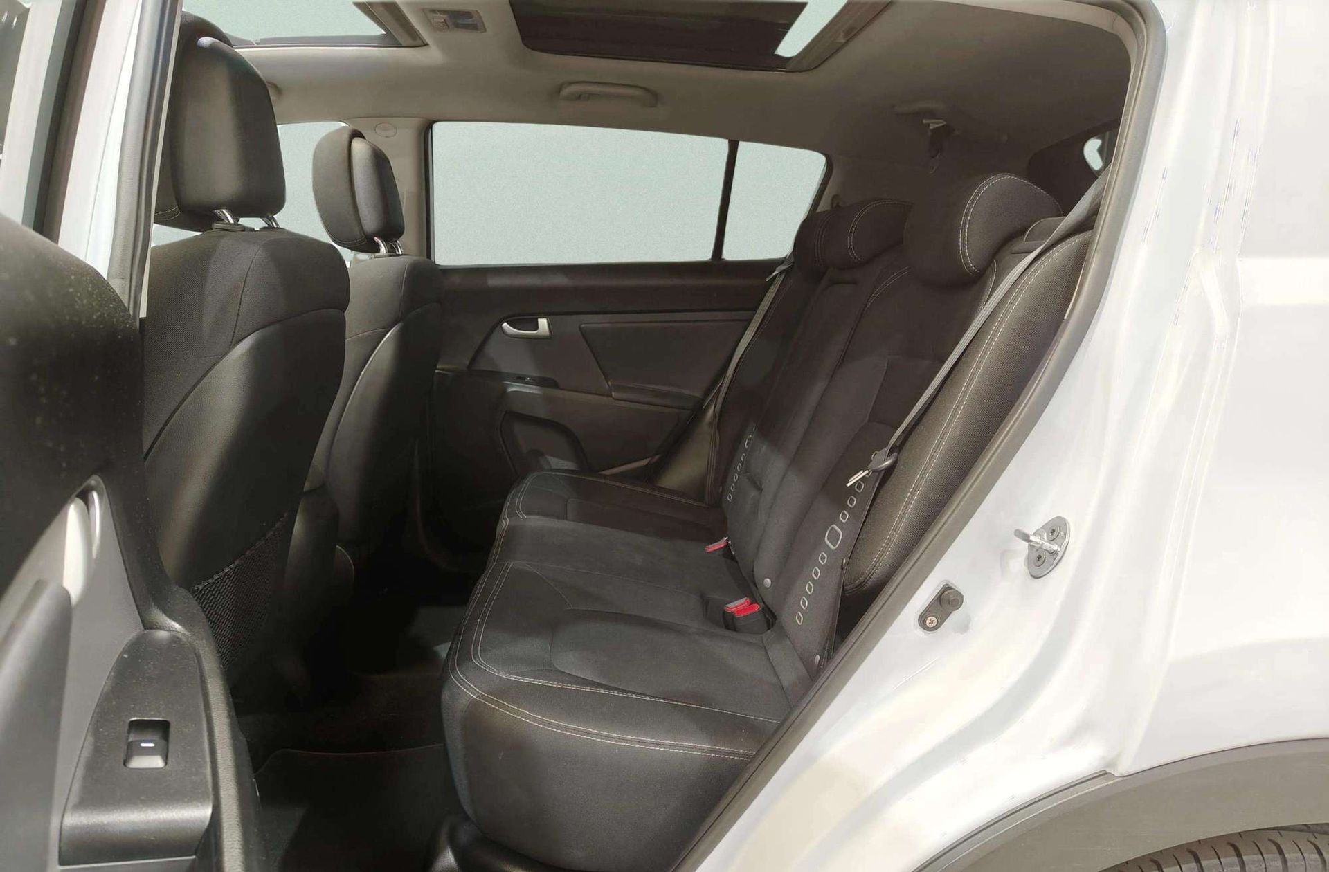 Kia Sportage 1.7 CRDi VGT Drive 4x2 - foto 10