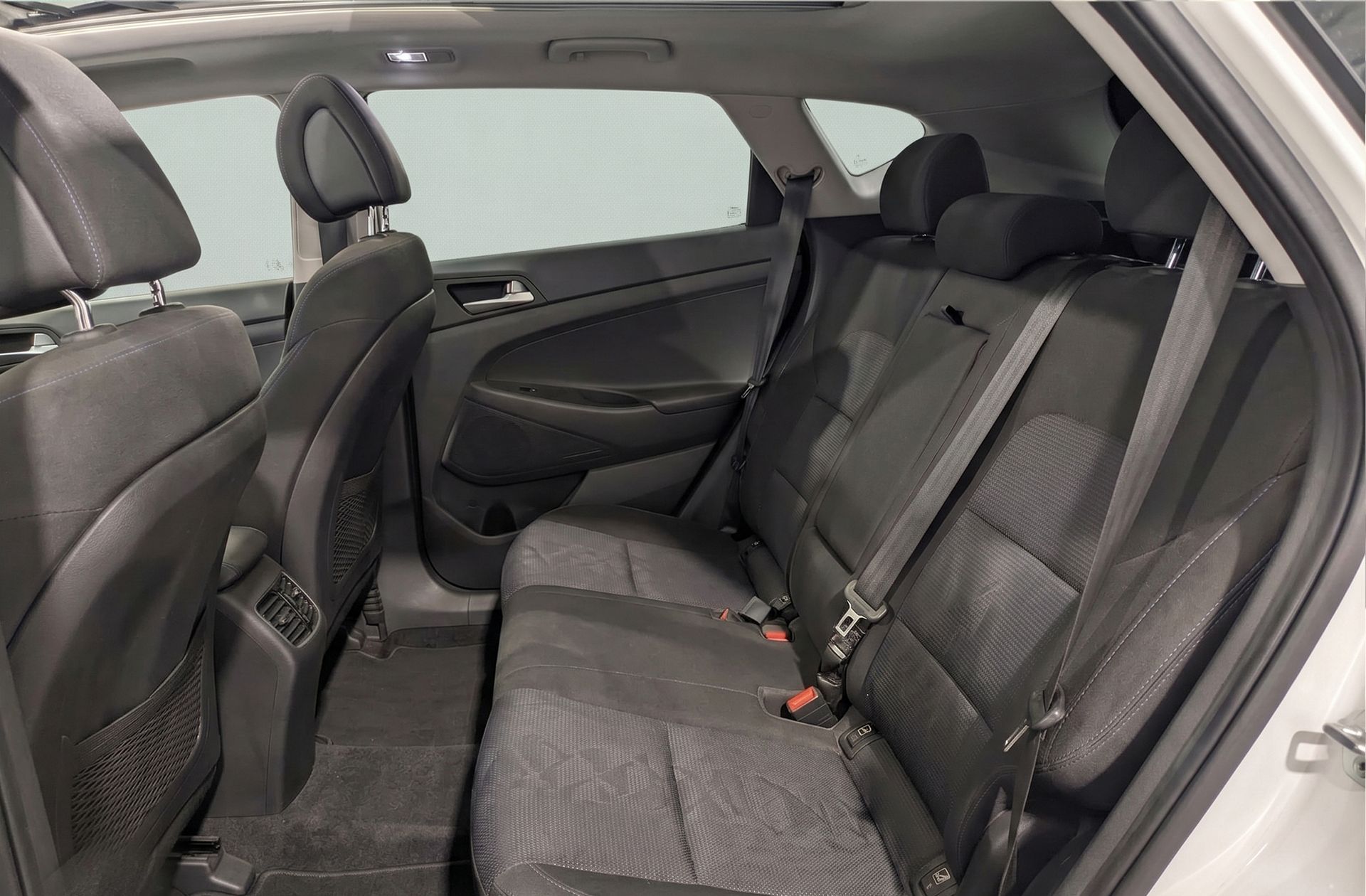 Hyundai Tucson 1.7 CRDi BD 25 Aniversario Sky 4x2 - foto 12