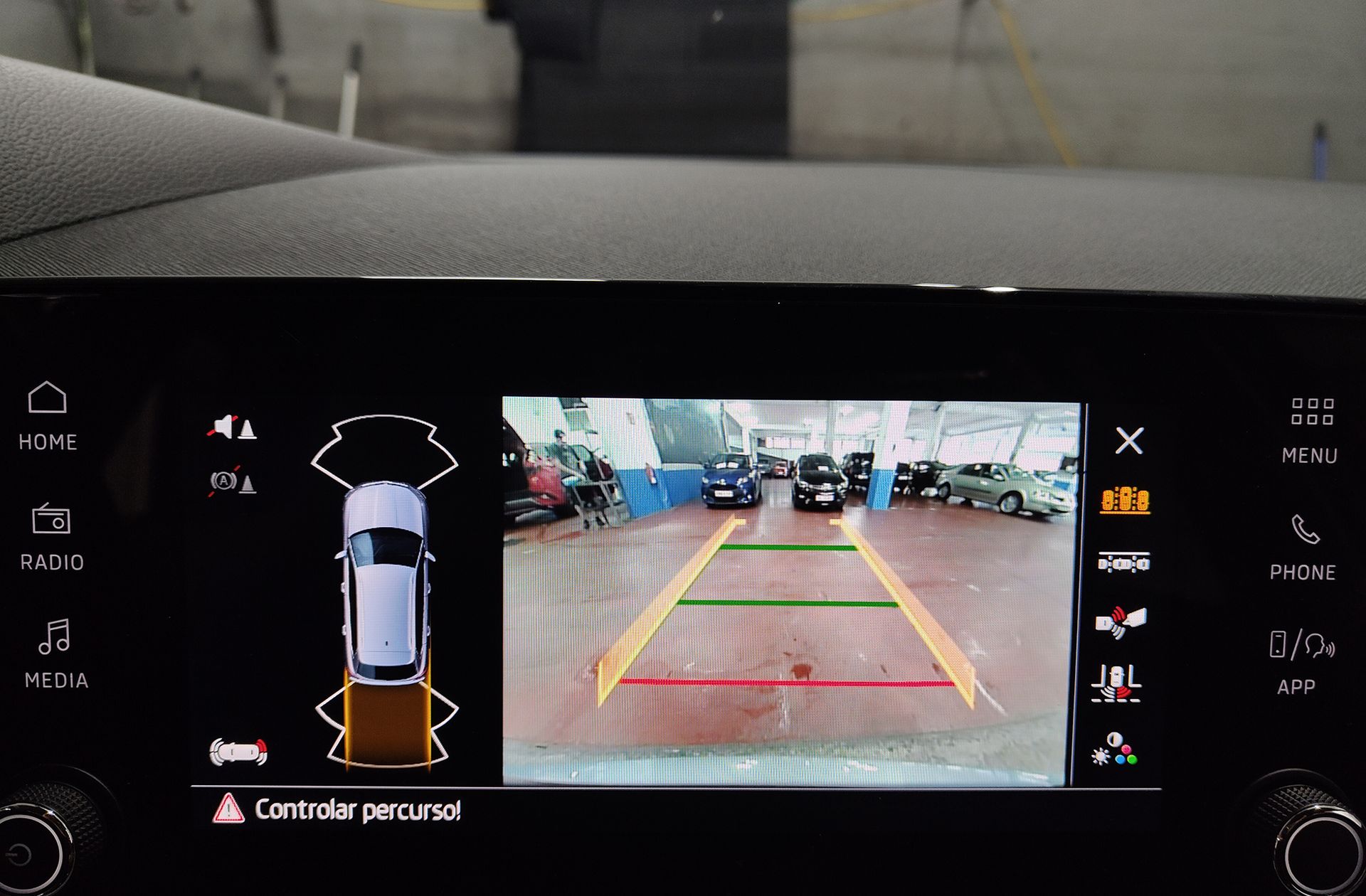 Škoda Kamiq 1.0 TSI Selection DSG - foto 10