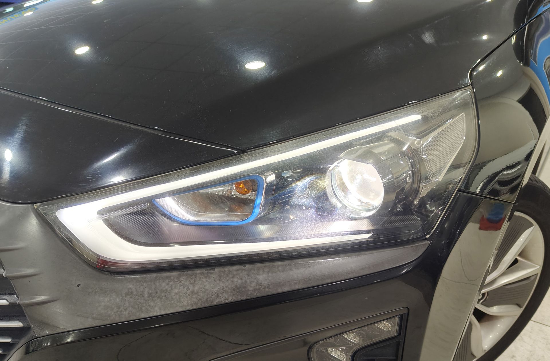 Hyundai Ioniq 1.6 GDI HEV Style DCT - foto 15
