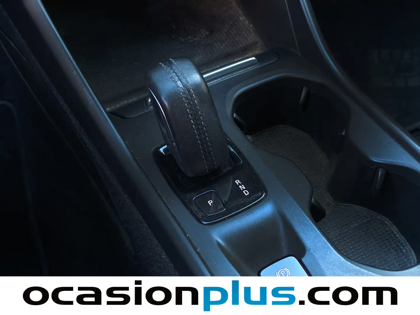 Foto Volvo XC40 Volvo XC40 D3 Momentum Auto  (150 CV)