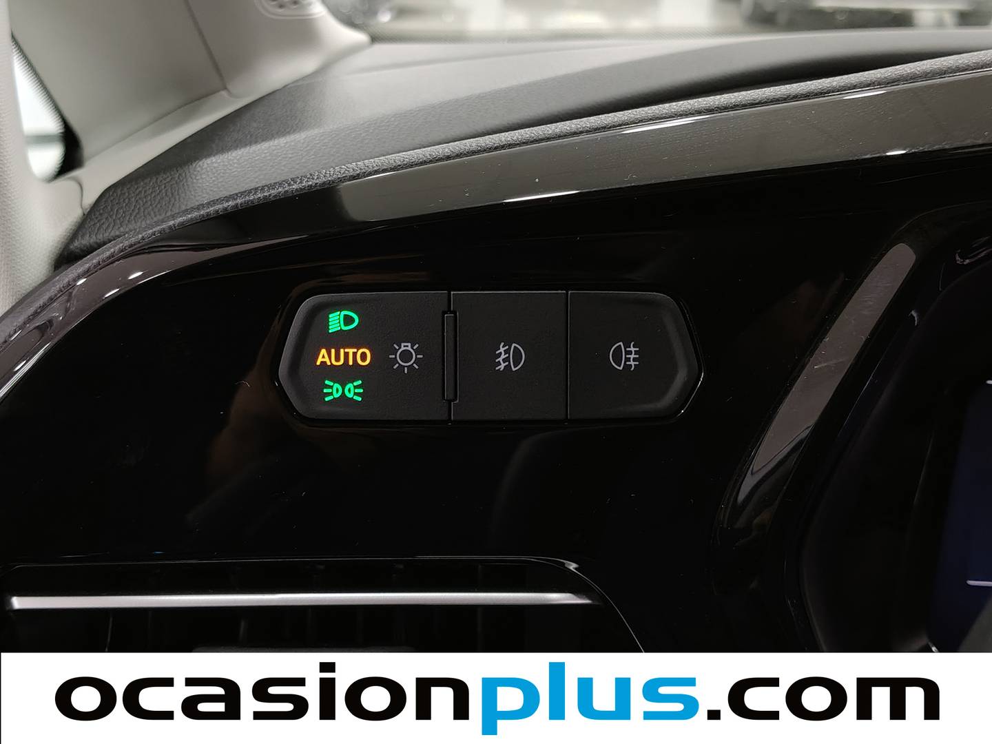 Foto Ford Grand Tourneo Connect Ford Grand Tourneo Connect 2.0 Ecoblue Titanium Auto (122 CV) 7 Plazas