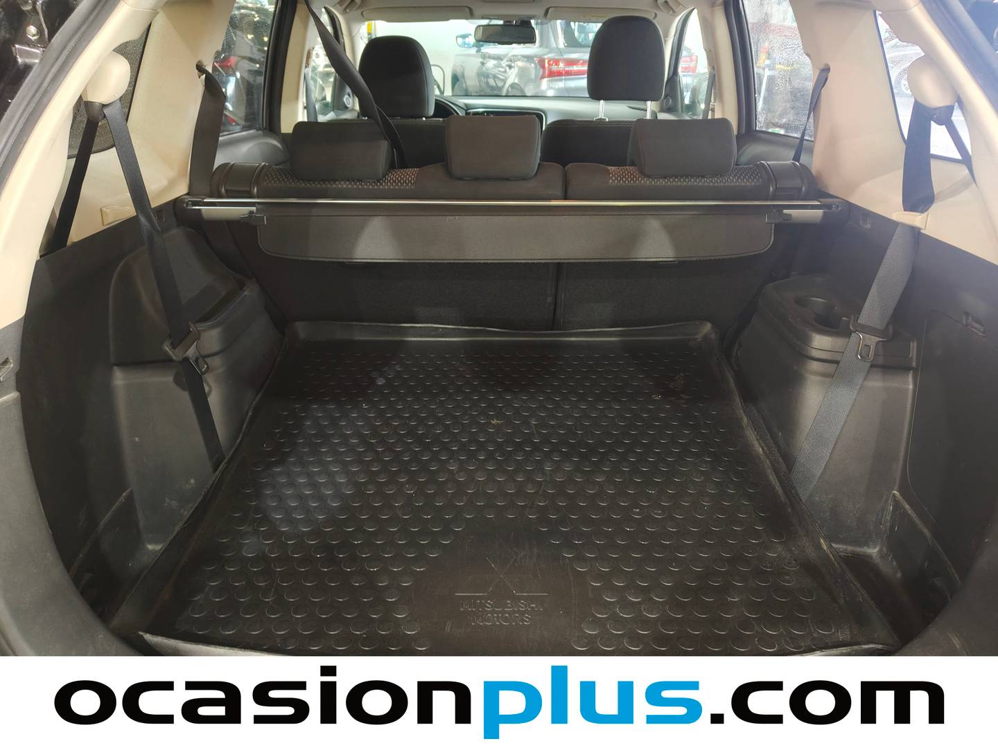 Foto Mitsubishi Outlander Mitsubishi Outlander 220 DI-D Motion 2WD (150 CV)