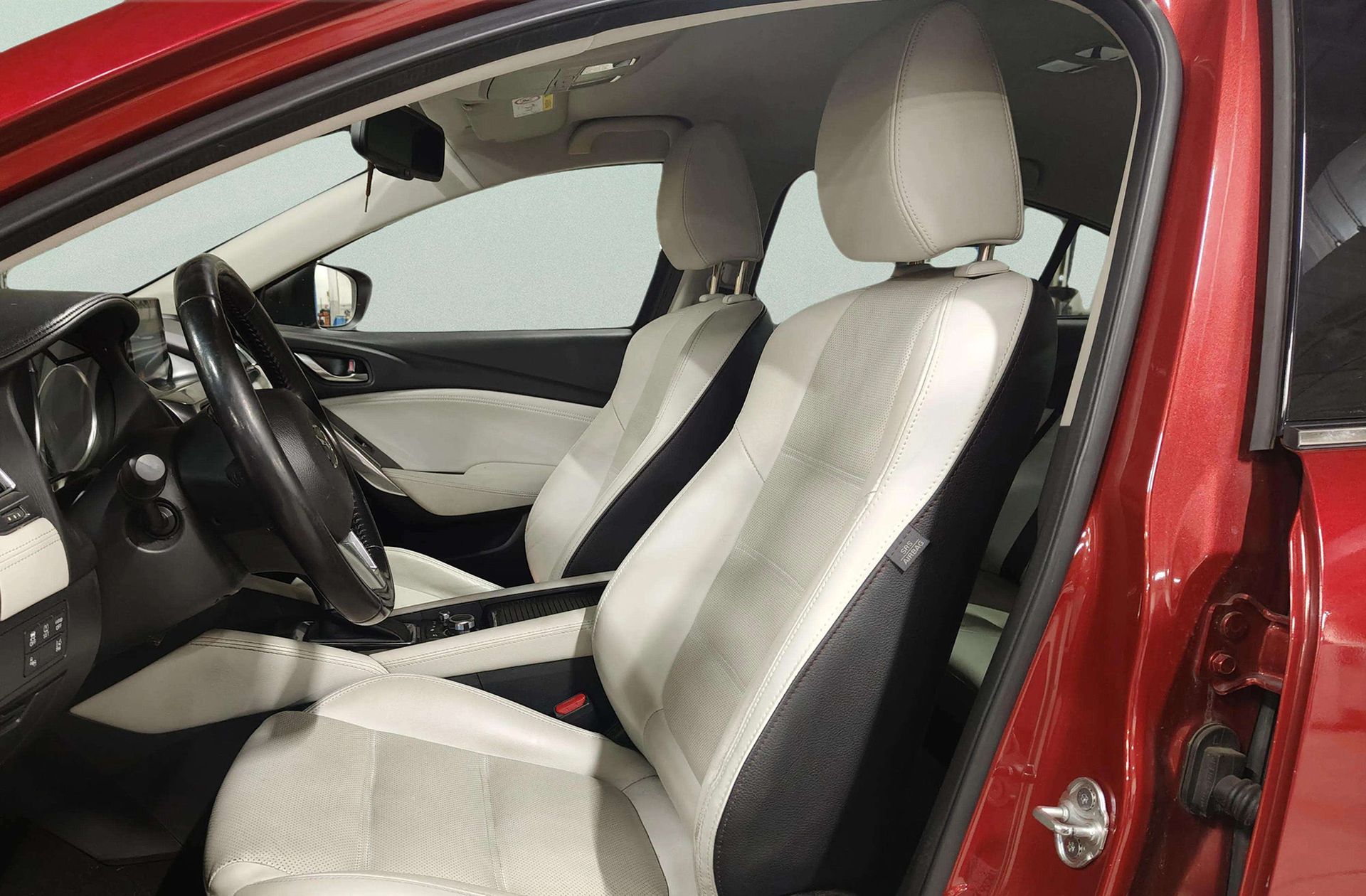 Mazda Mazda6 2.2 DE Luxury - foto 13