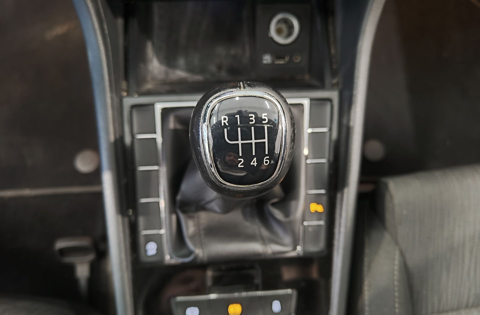 Škoda Superb Combi 2.0 TDI Ambition - foto 5