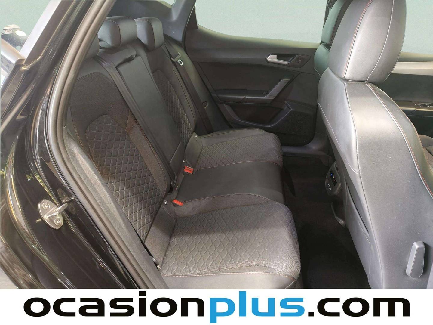 Seat León Seat León 1.0 TSI S&S FR 25 Aniversario (110 CV) de segunda mano